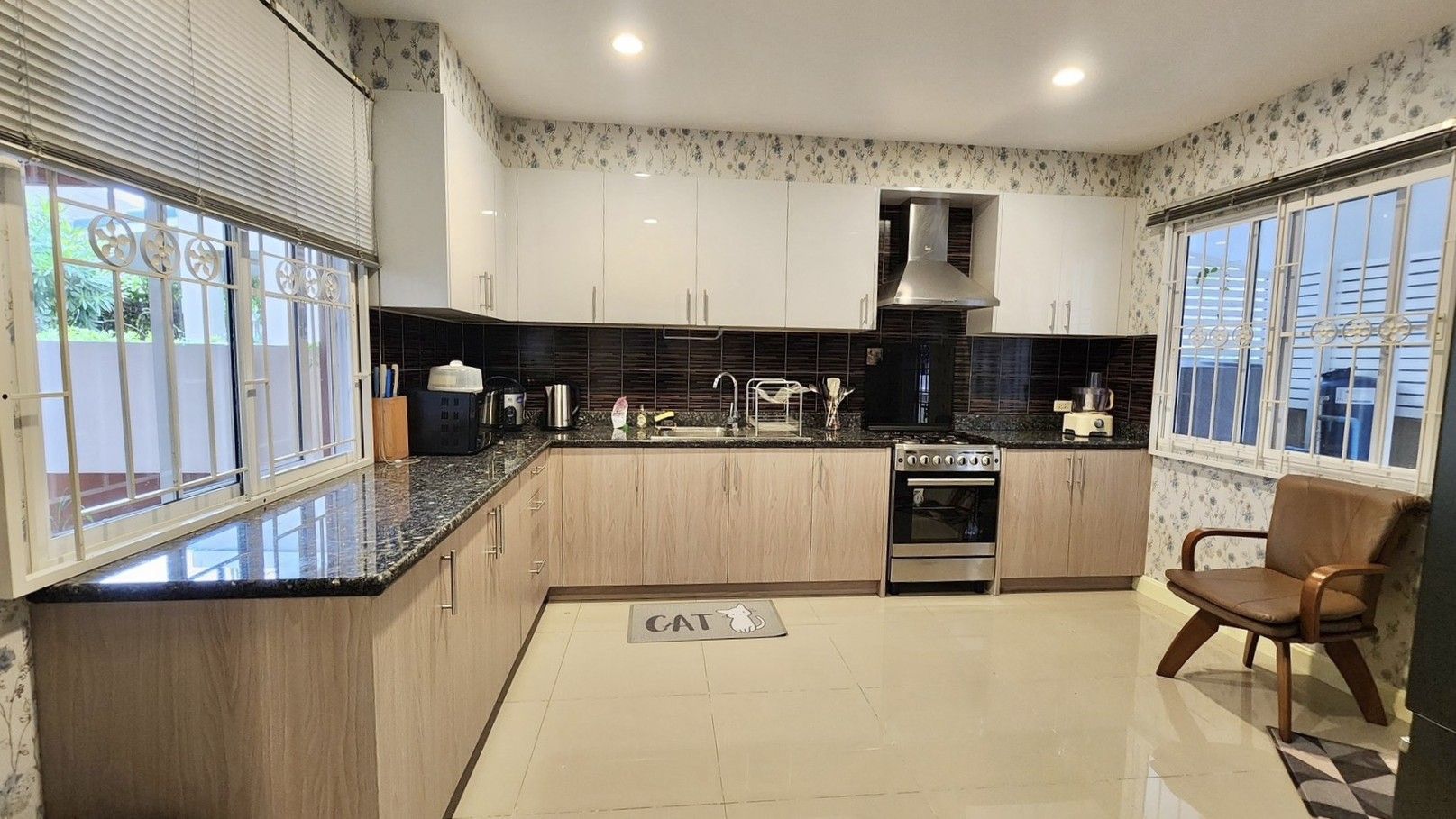 uploads/efe1bc97-da39-4732-9026-bc1cbf882b7a/d5945726-03e0-4760-bcbe-040b5104ba2c