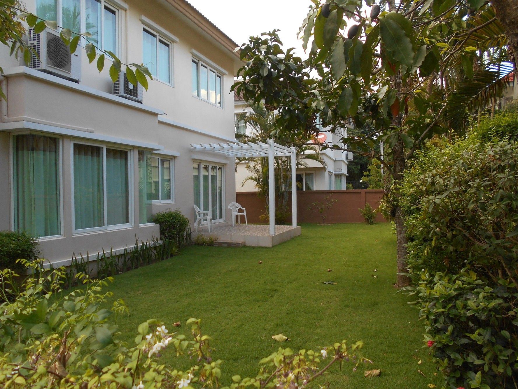 3 卧室 独立房屋 出租 在  - Image 2