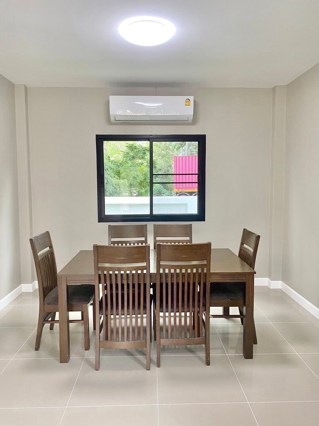 3 卧室 独立房屋 出租 在  - Image 3