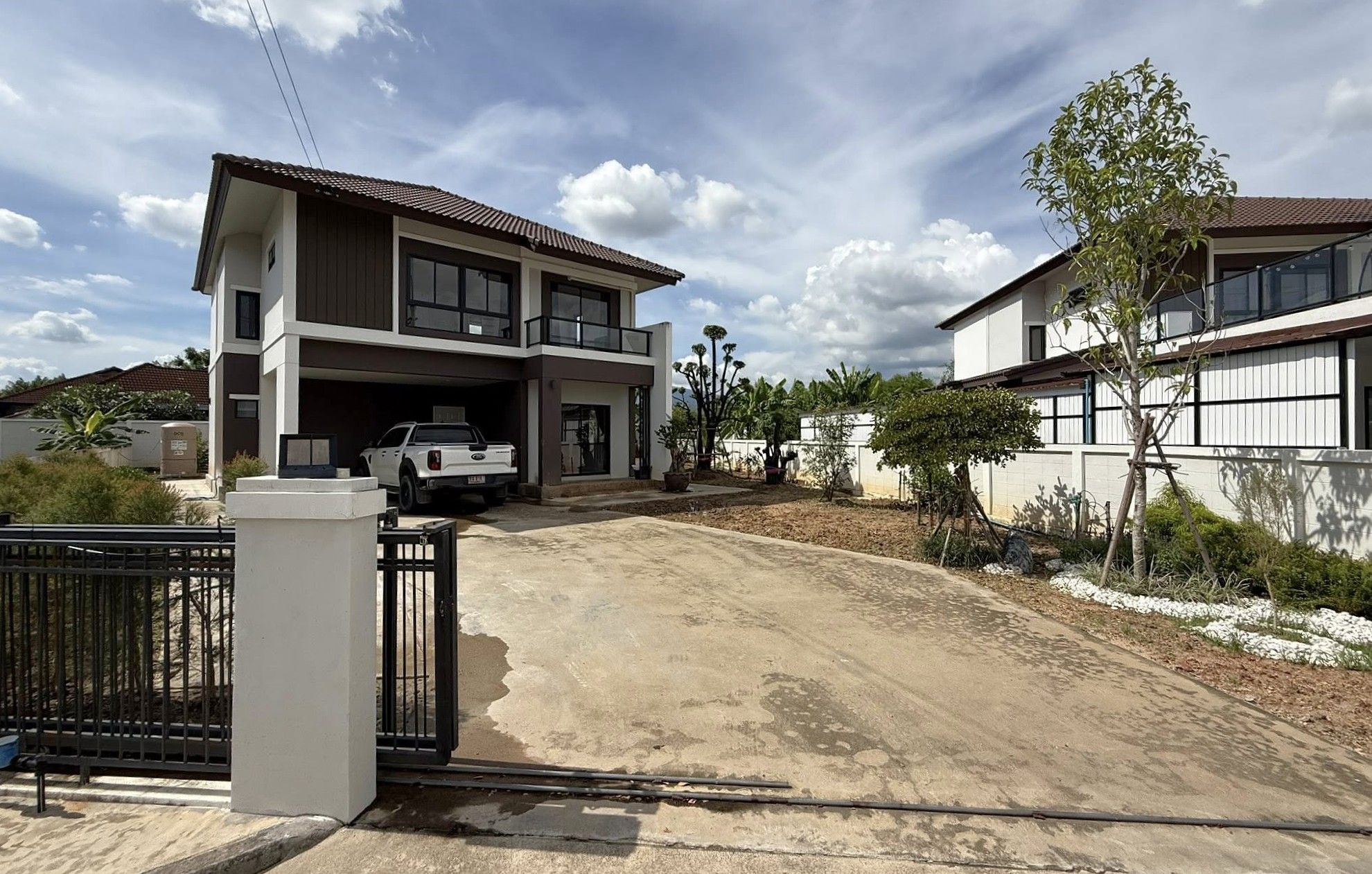 Karnkanok Ville 18 - Image 1