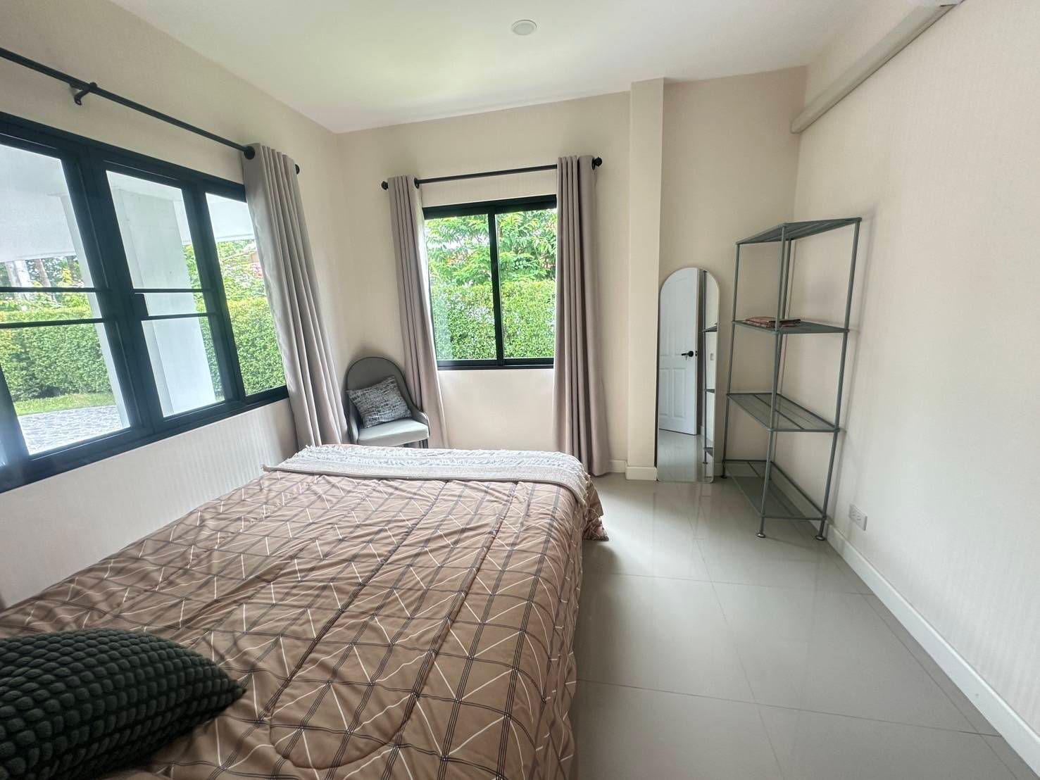 Chonlada Land&House - Image 15