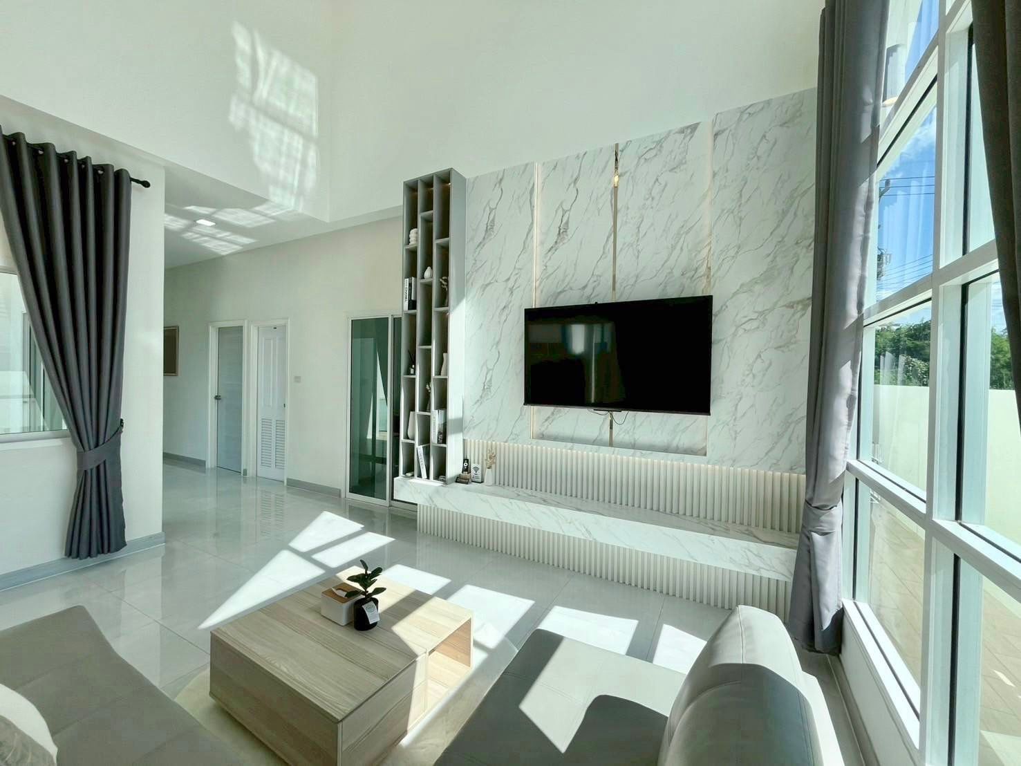 uploads/efe1bc97-da39-4732-9026-bc1cbf882b7a/db682f98-d1a1-4090-9d46-f7d616a35918