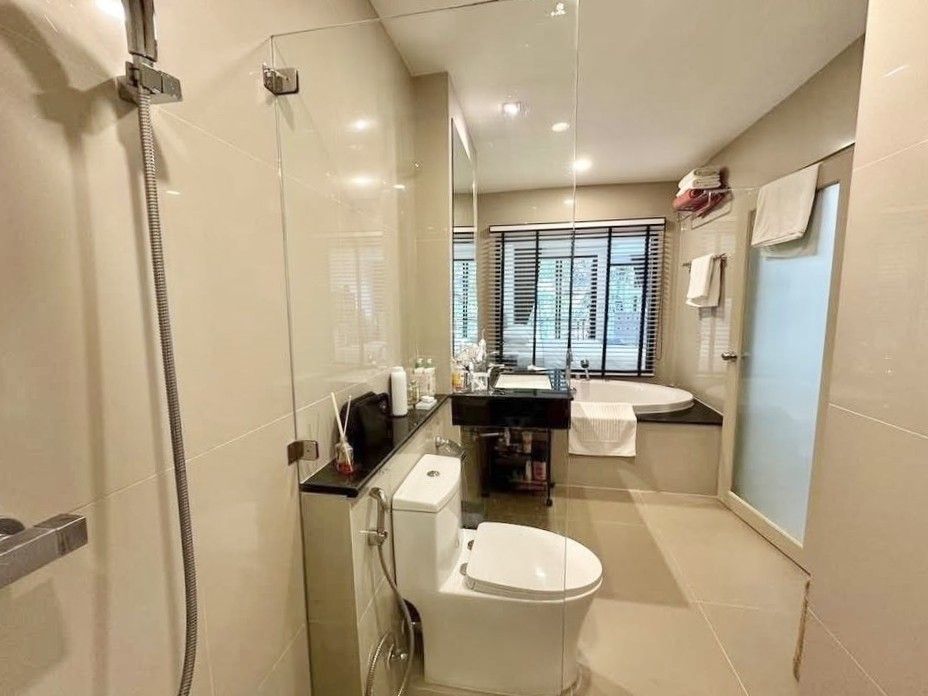 2 卧室 公寓 出售 在  - Image 6