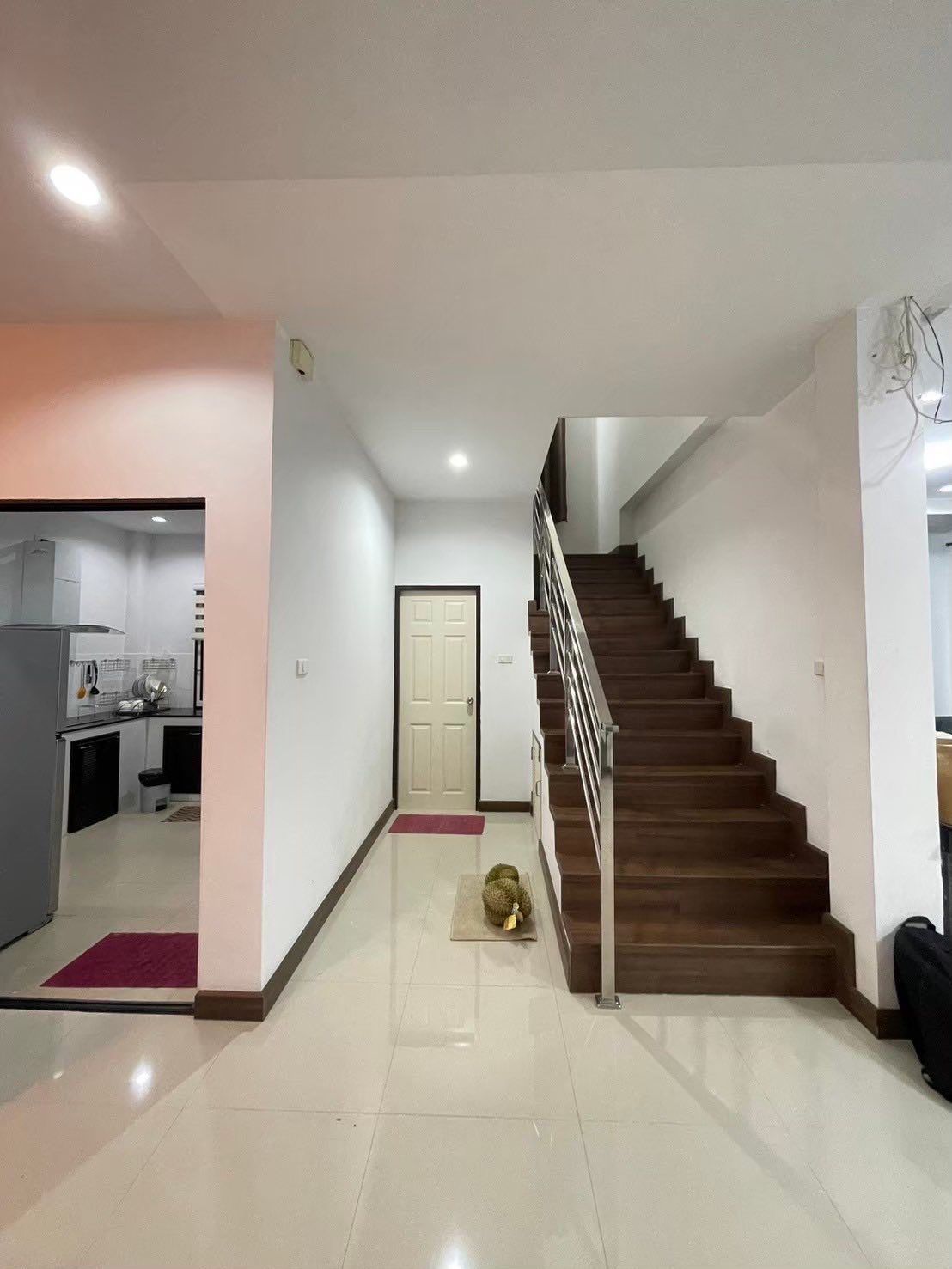 uploads/efe1bc97-da39-4732-9026-bc1cbf882b7a/db943277-fbfa-4474-bc86-39fd63f47430