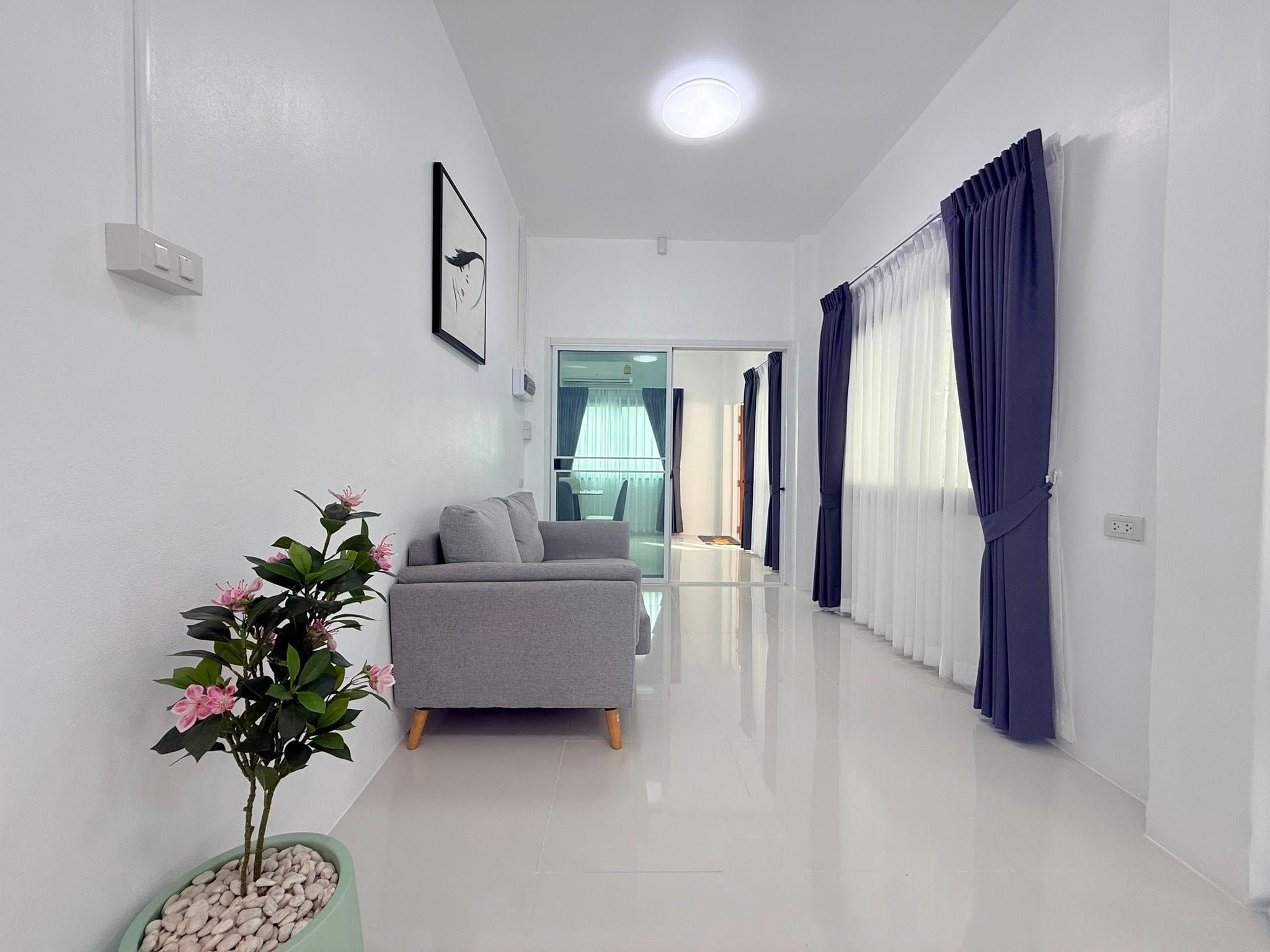 uploads/efe1bc97-da39-4732-9026-bc1cbf882b7a/db9bb655-b471-4354-a002-9a063b83ff9a