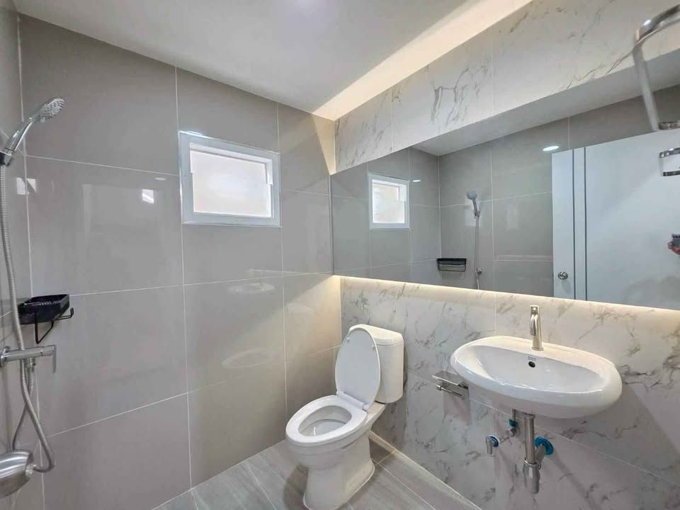 uploads/efe1bc97-da39-4732-9026-bc1cbf882b7a/dc12da3e-fad2-44f6-927d-67cdcf0d916b