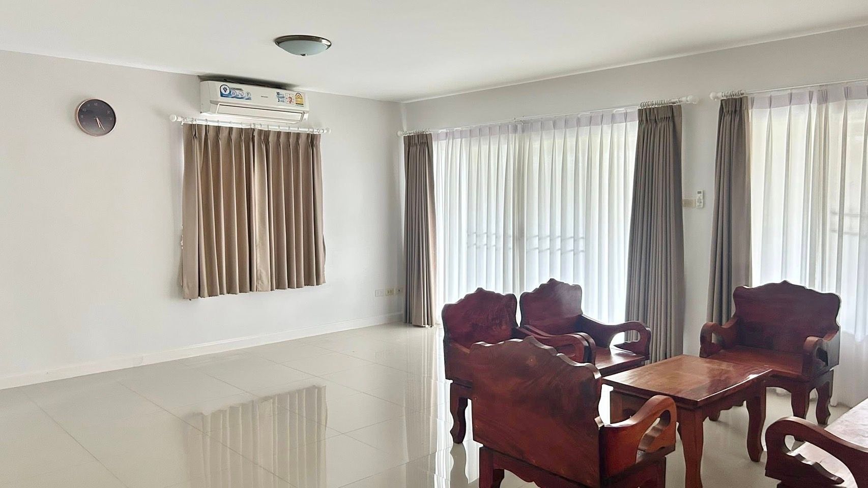 Karnkanok ville 15 - Image 2