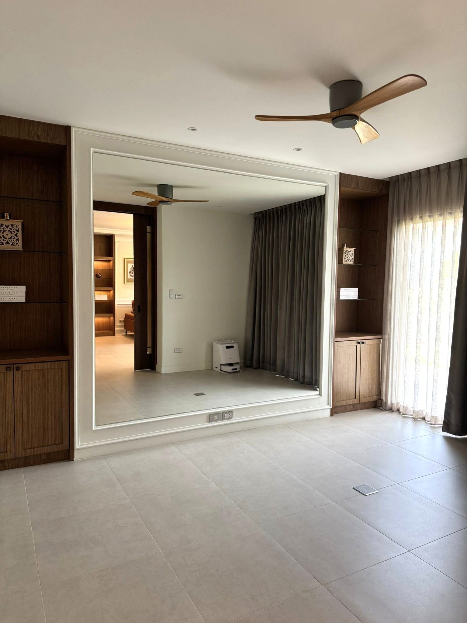 uploads/efe1bc97-da39-4732-9026-bc1cbf882b7a/dfadf73f-ecd0-4ecc-a6d1-58ef13cc9178