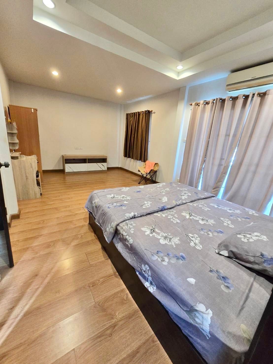 uploads/efe1bc97-da39-4732-9026-bc1cbf882b7a/dfde41f9-42f8-4c6c-9a9f-b00a0ebb84d3