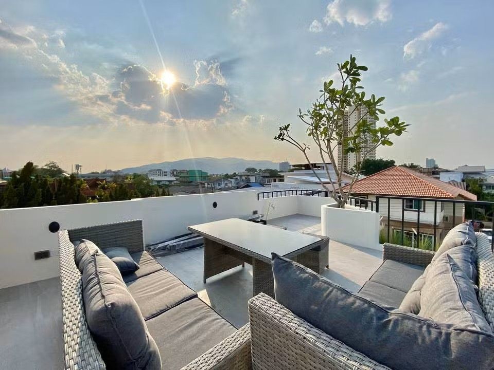 uploads/efe1bc97-da39-4732-9026-bc1cbf882b7a/e0e2413f-6a16-4569-ad9e-5f2f7f20d586