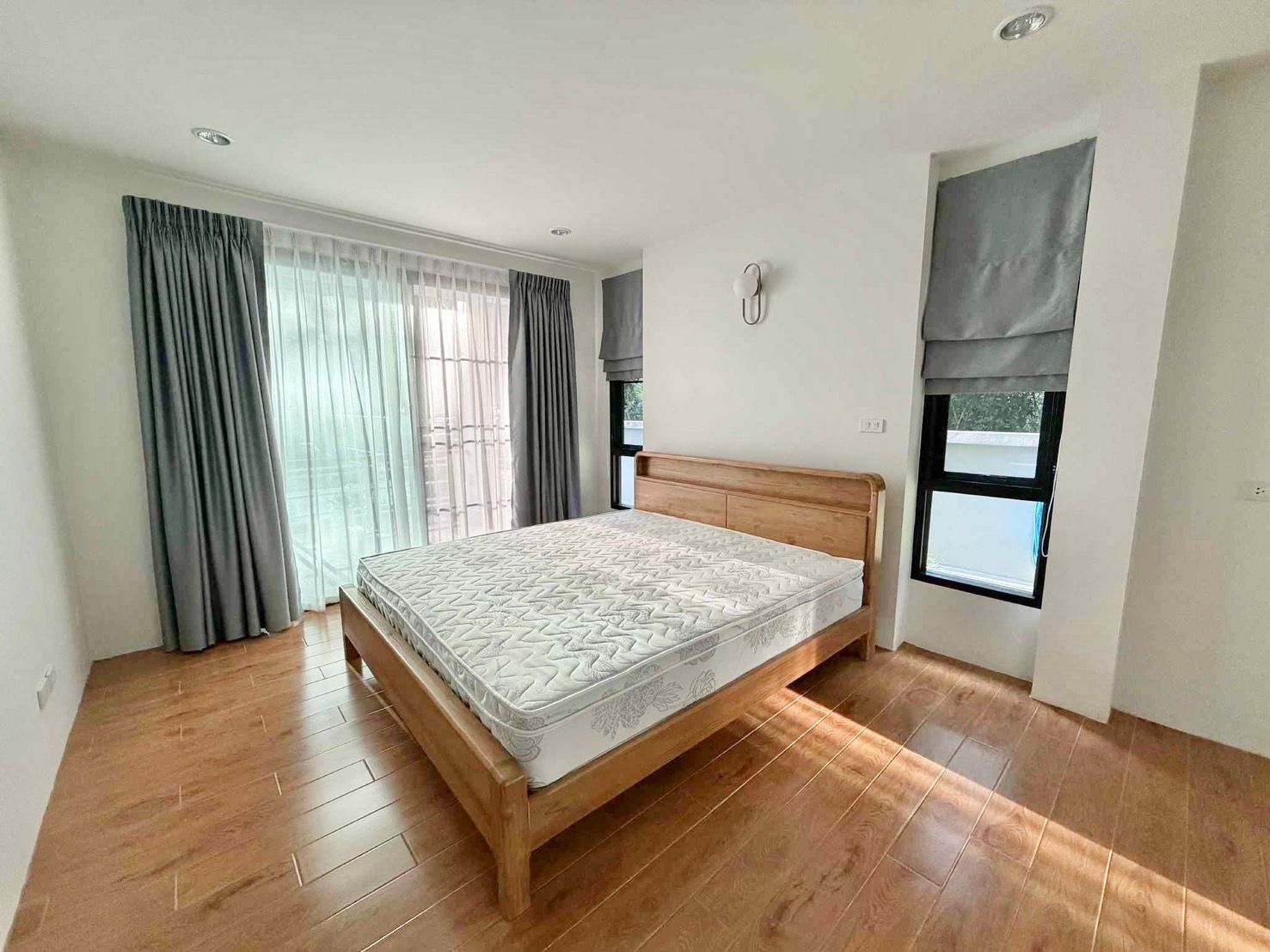 3 卧室 独立房屋 出租 在  - Image 6