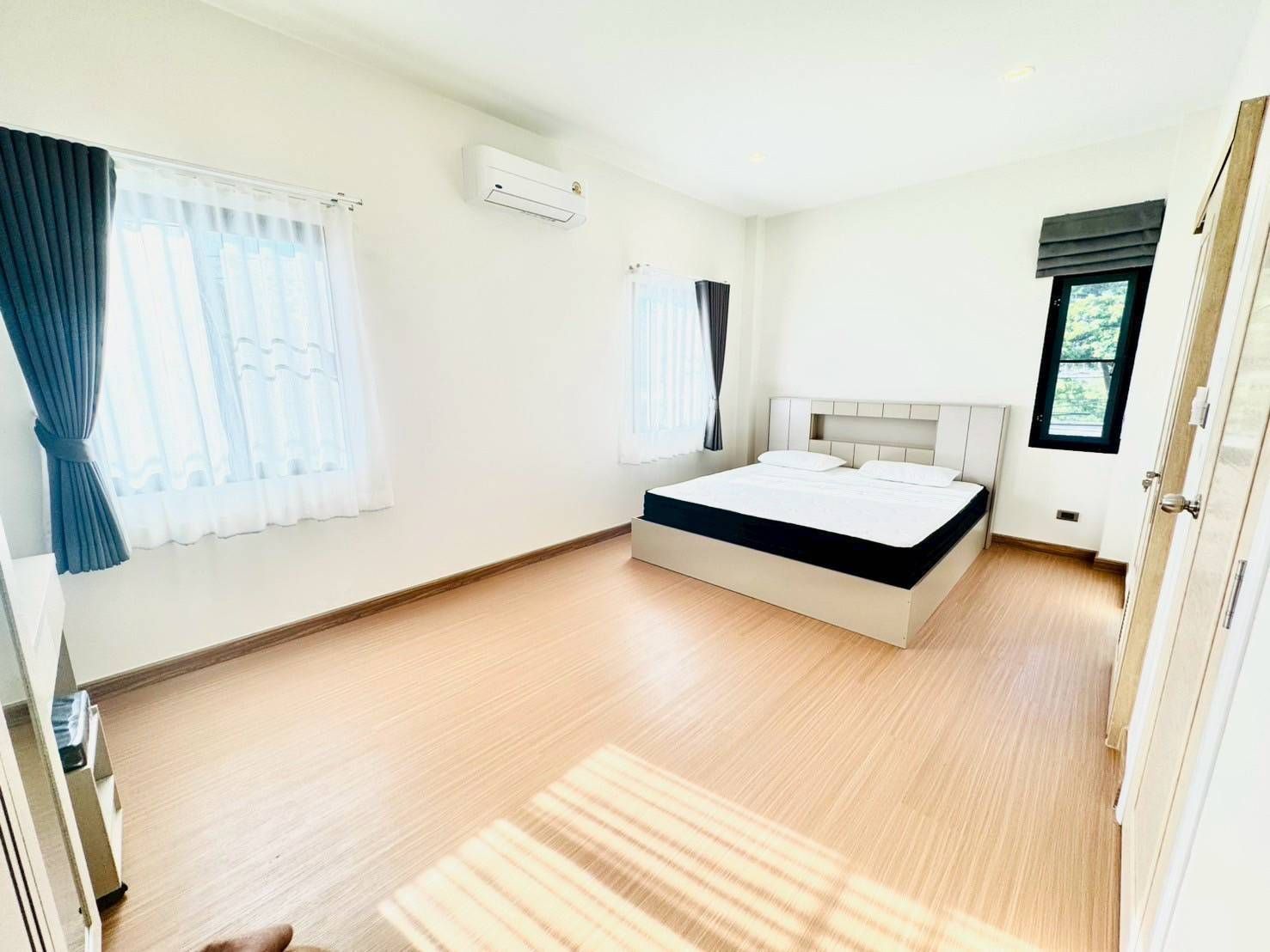 3 Bedroom Townhouse For Rent in Nong Phueng, Saraphi, Chiang Mai - Image 14
