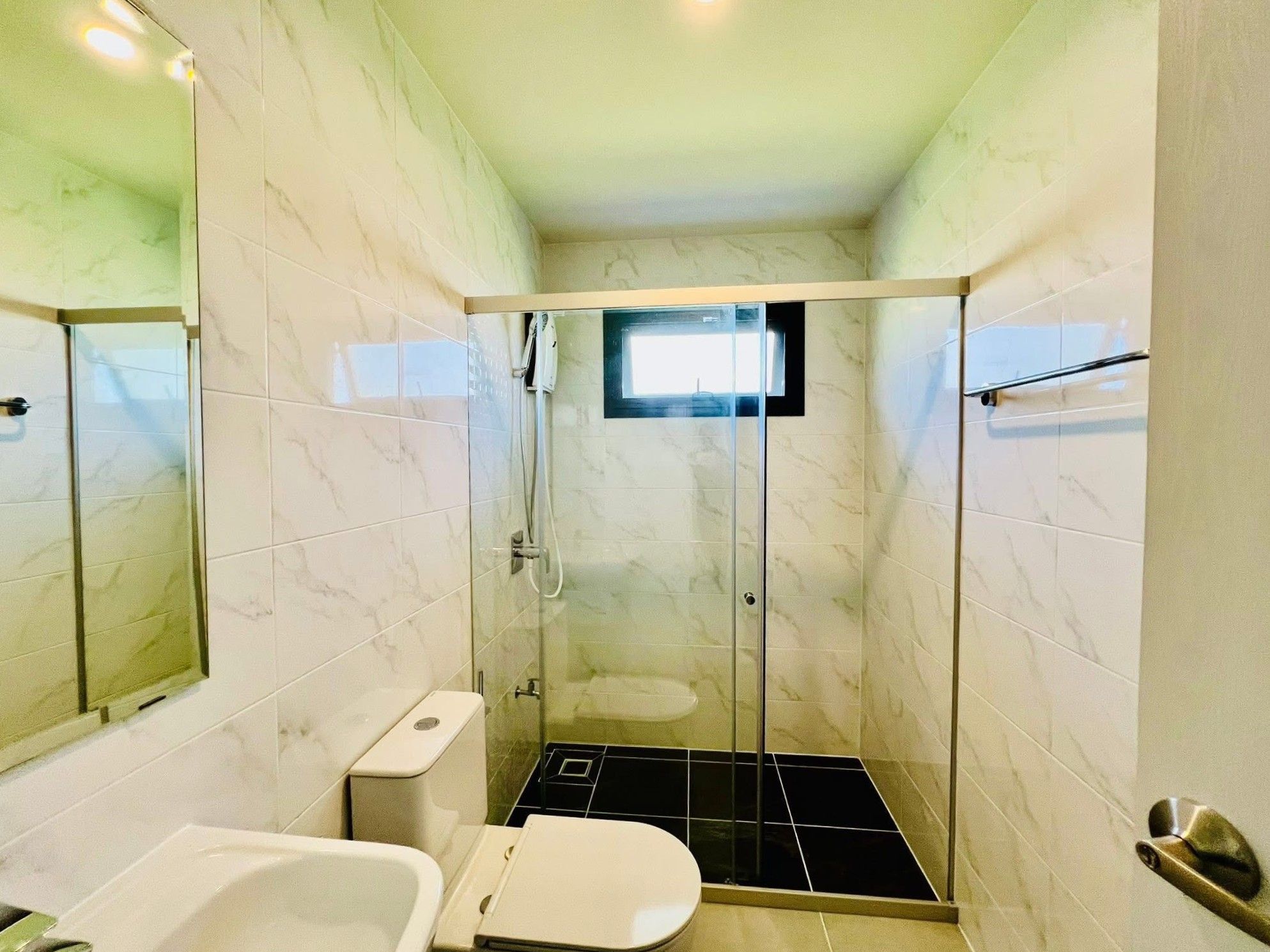 4 Bedroom House For Rent in San Klang, San Kamphaeng, Chiang Mai - Image 15