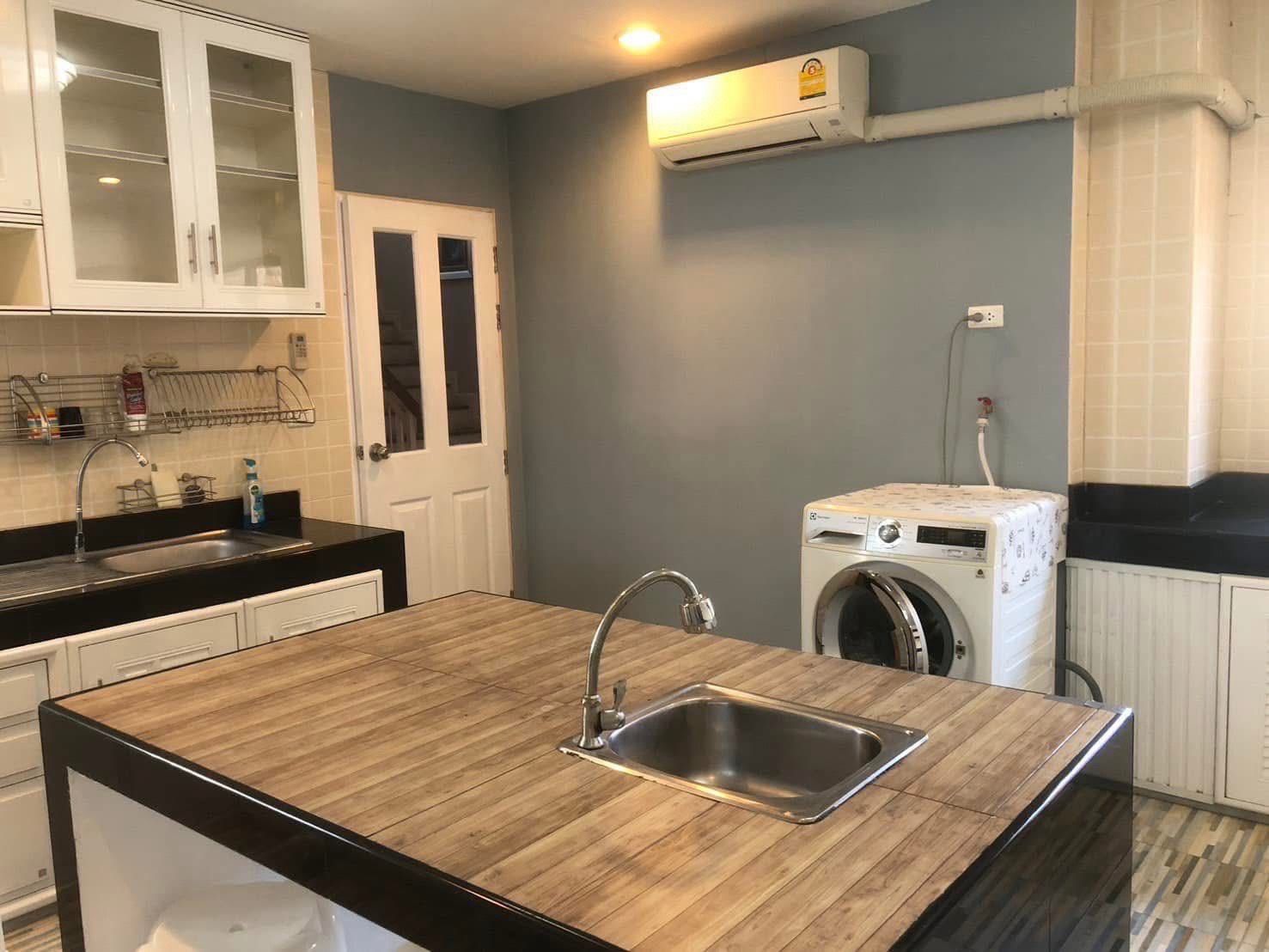 uploads/efe1bc97-da39-4732-9026-bc1cbf882b7a/e45d5ac9-55fb-4220-810b-c76b6abf026e