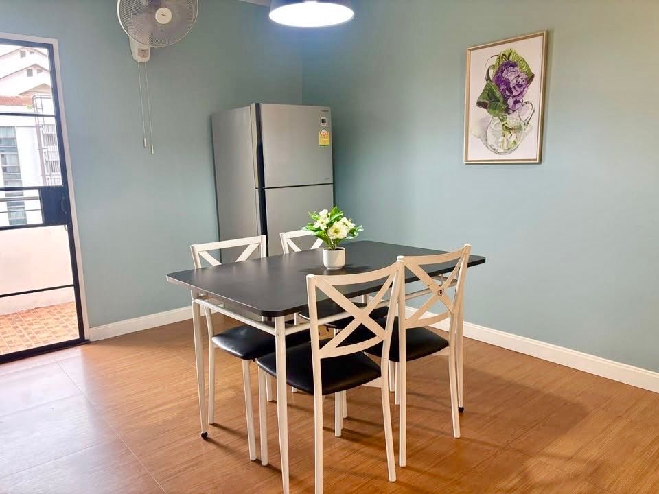 1 卧室 公寓 出租 在  - Image 7