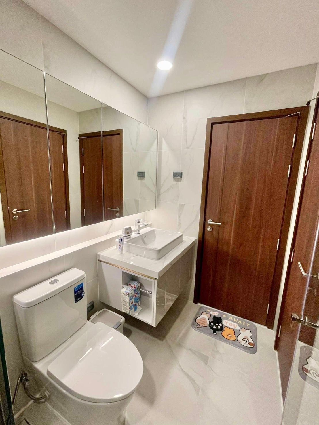 1 卧室 公寓 出租 在  - Image 6