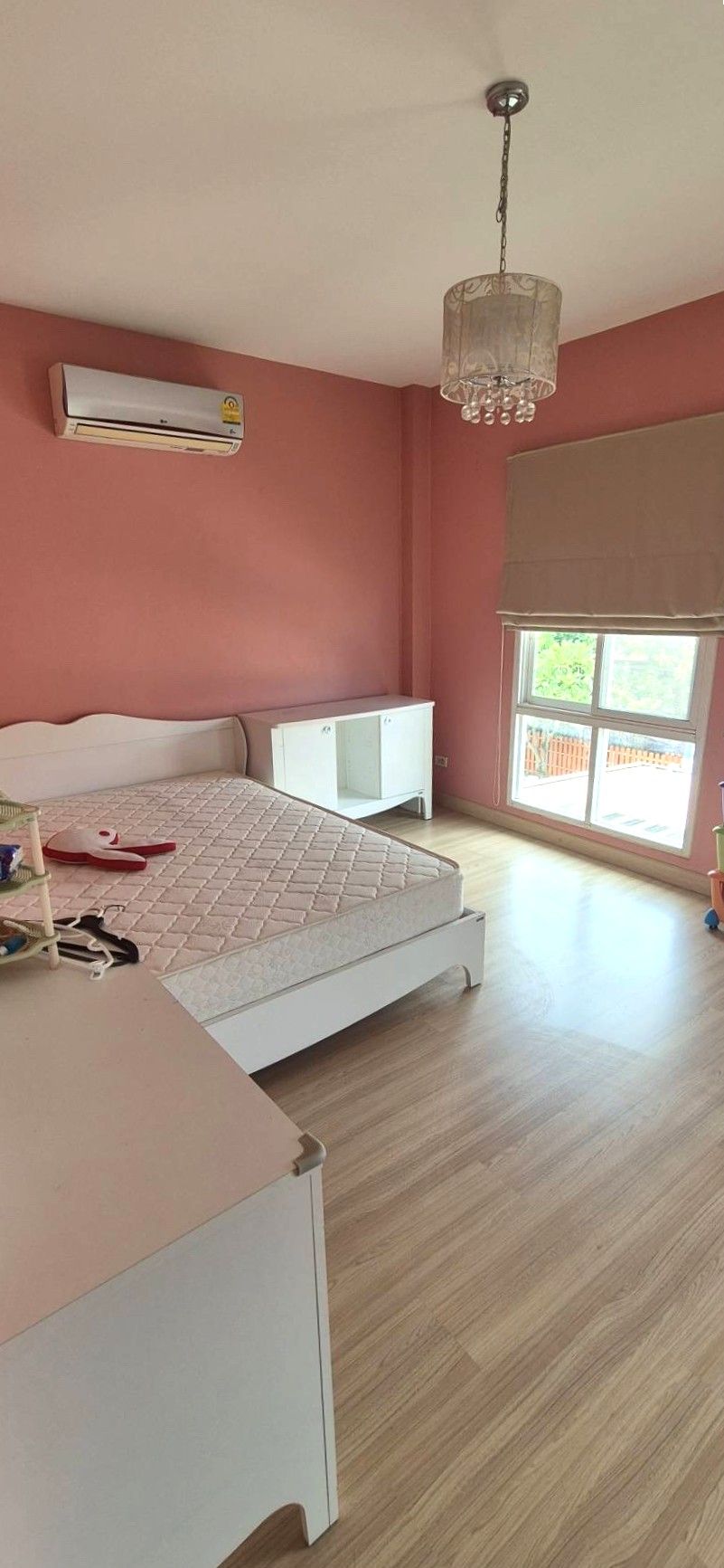 3 卧室 独立房屋 出租 在  - Image 3