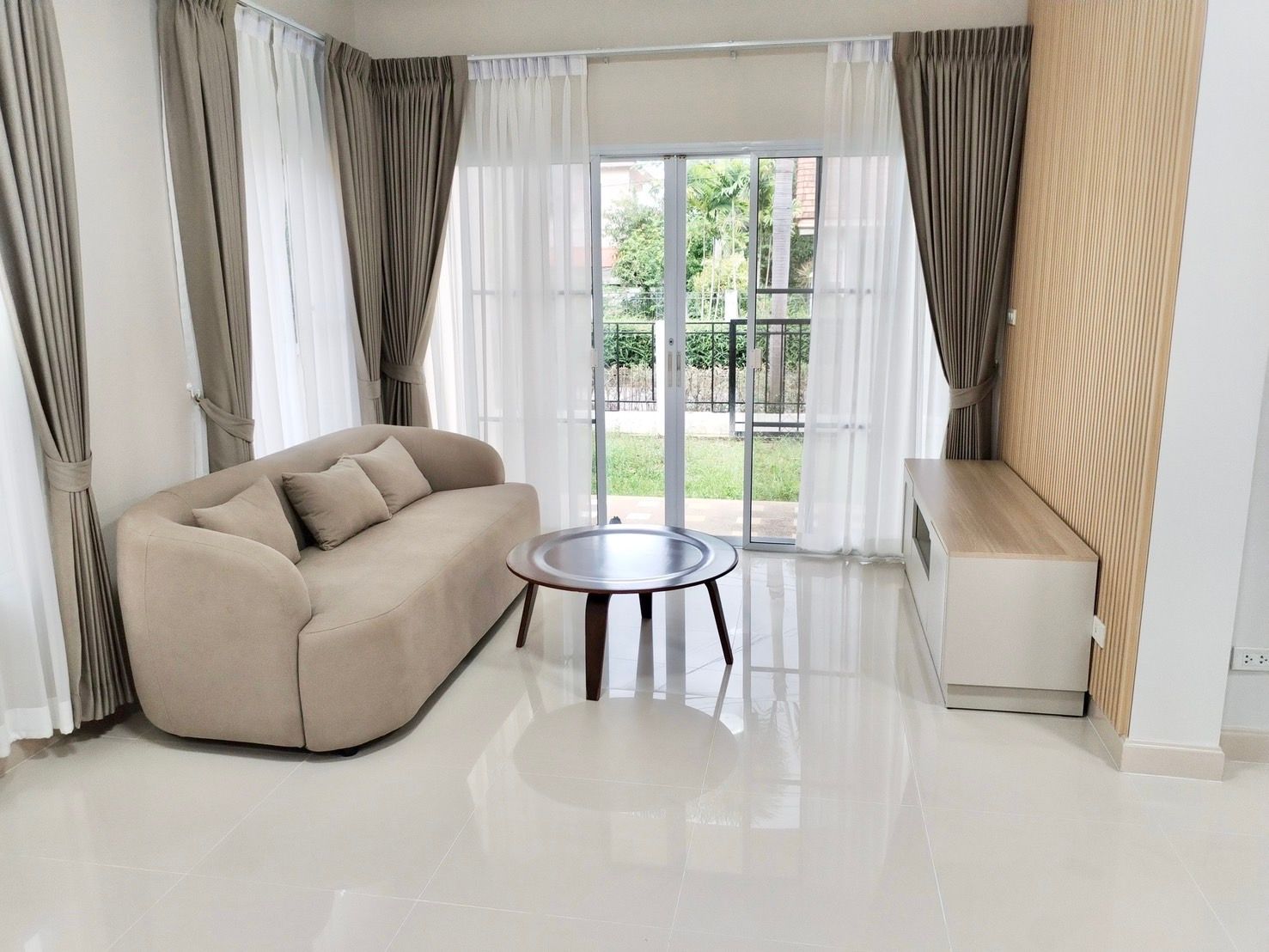 uploads/efe1bc97-da39-4732-9026-bc1cbf882b7a/e6be6429-af3f-4ac1-aef4-c0565f42e380