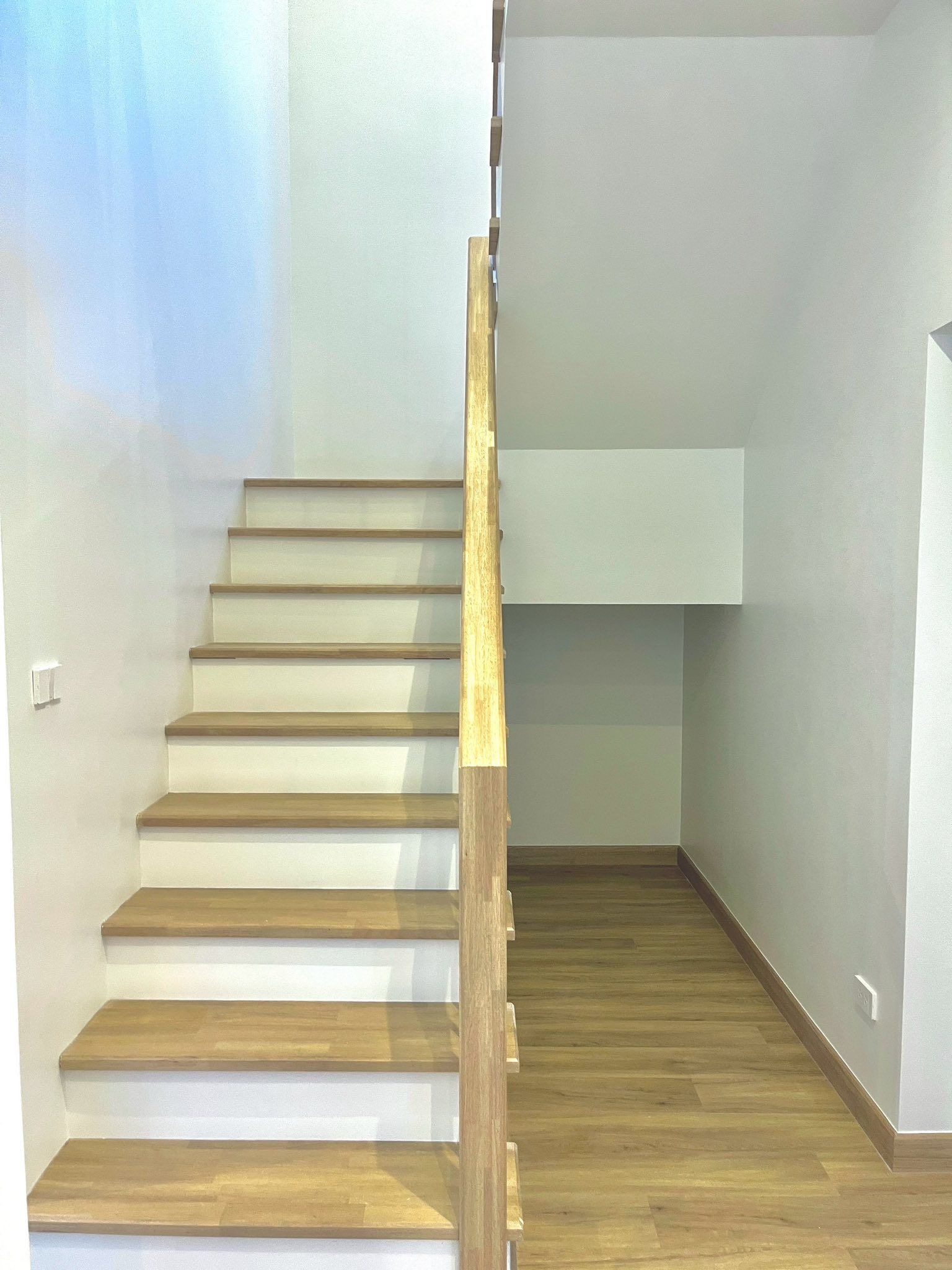 uploads/efe1bc97-da39-4732-9026-bc1cbf882b7a/e903a62a-e669-440f-a588-415537e4dbb3