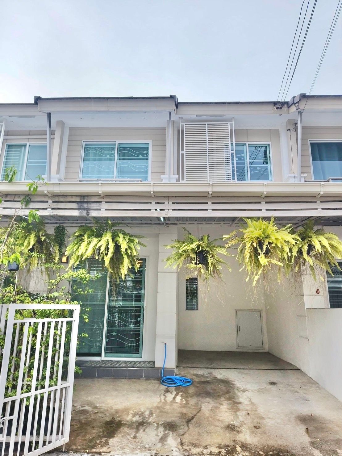 uploads/efe1bc97-da39-4732-9026-bc1cbf882b7a/e985cd7e-c4ad-468b-b0ab-6b05f2797db7