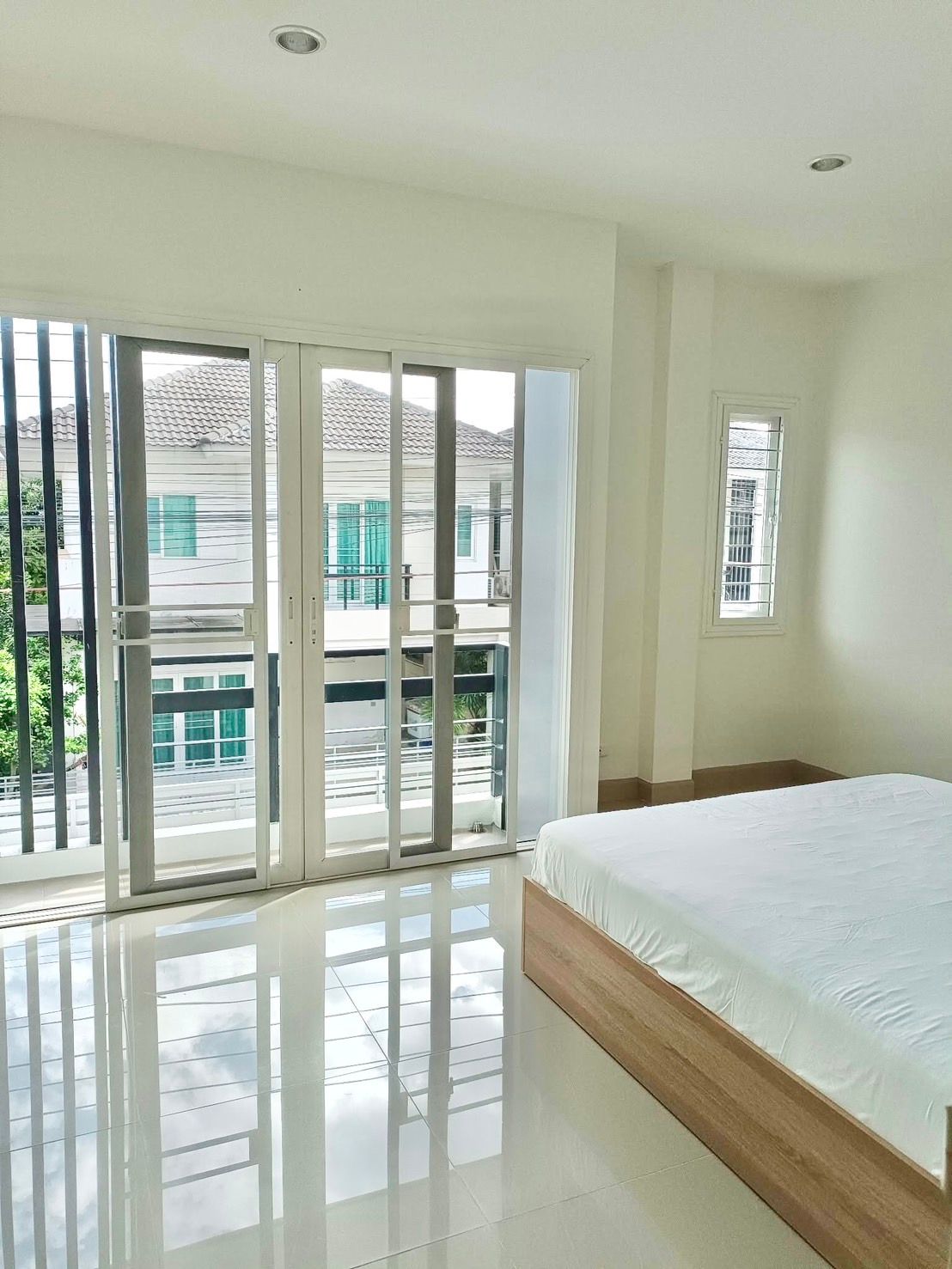 uploads/efe1bc97-da39-4732-9026-bc1cbf882b7a/e9fea156-9ee8-4878-a476-1bf01ab24750