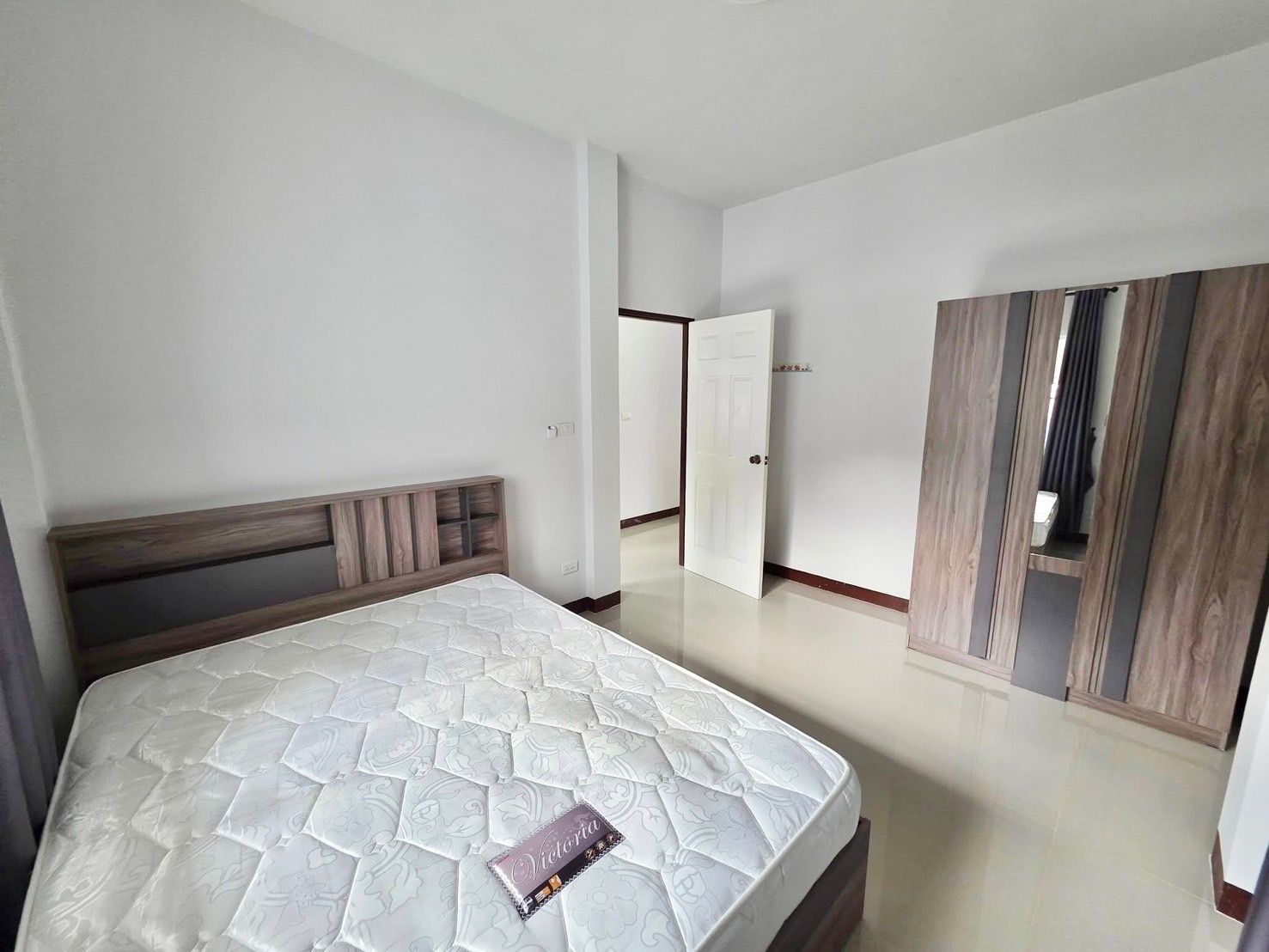 3 卧室 独立房屋 出租 在  - Image 7