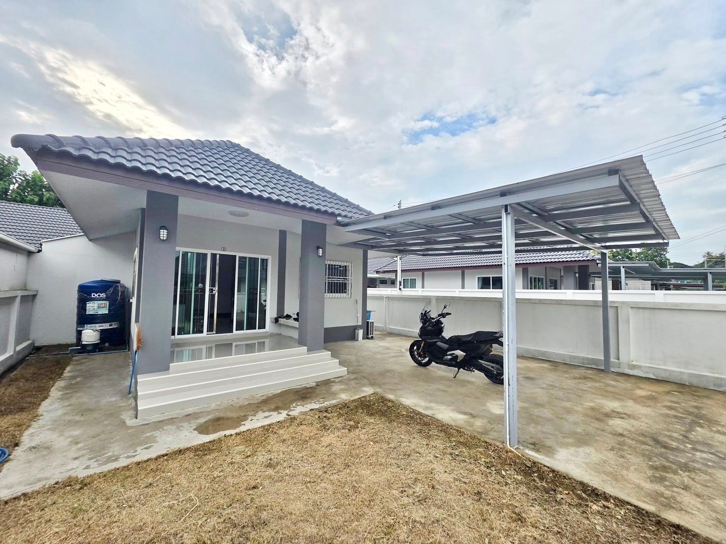 3 卧室 独立房屋 出租 在  - Image 1