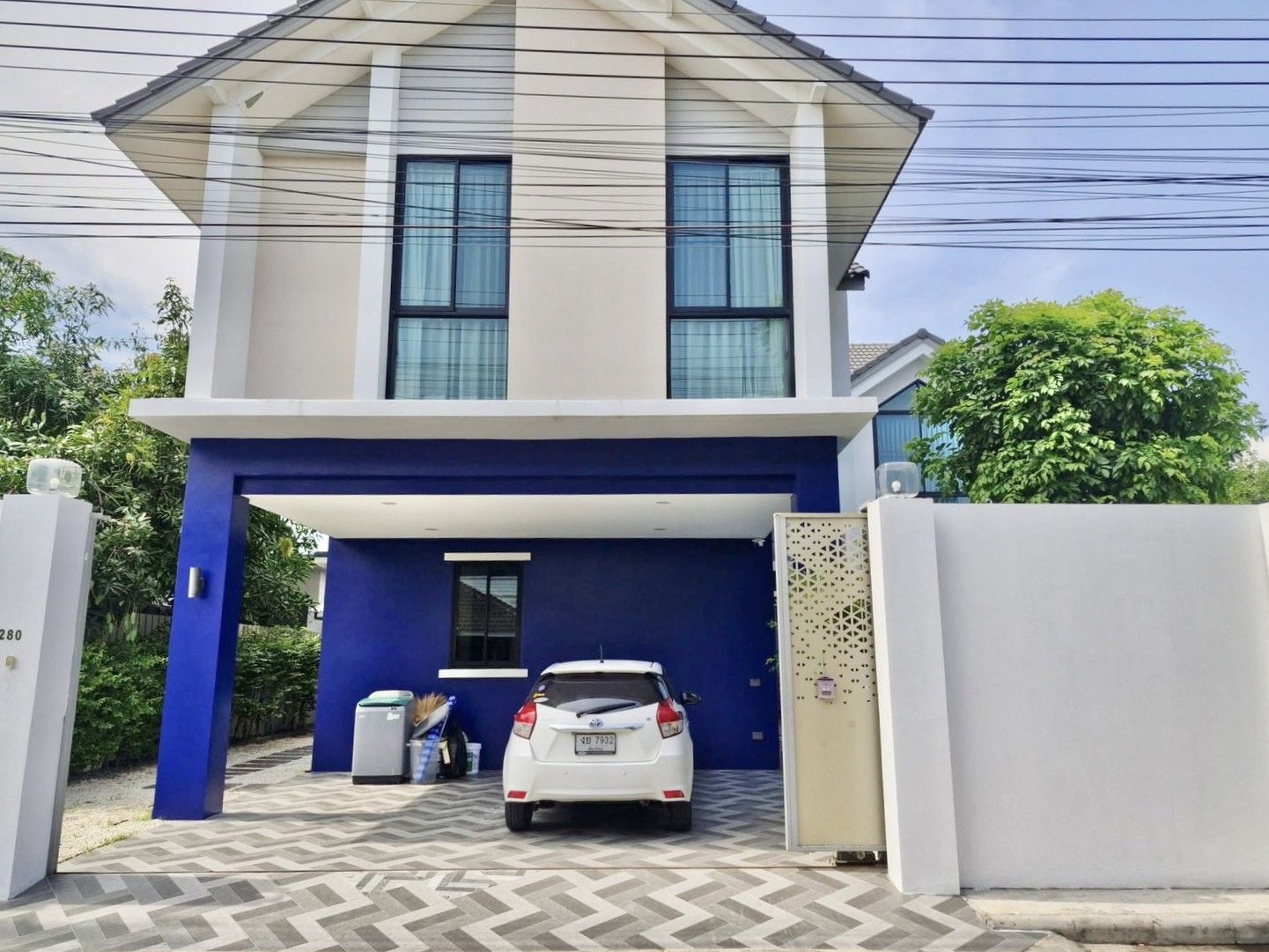 uploads/efe1bc97-da39-4732-9026-bc1cbf882b7a/ec727b10-8ff9-419c-b1d2-f33865bfcbad