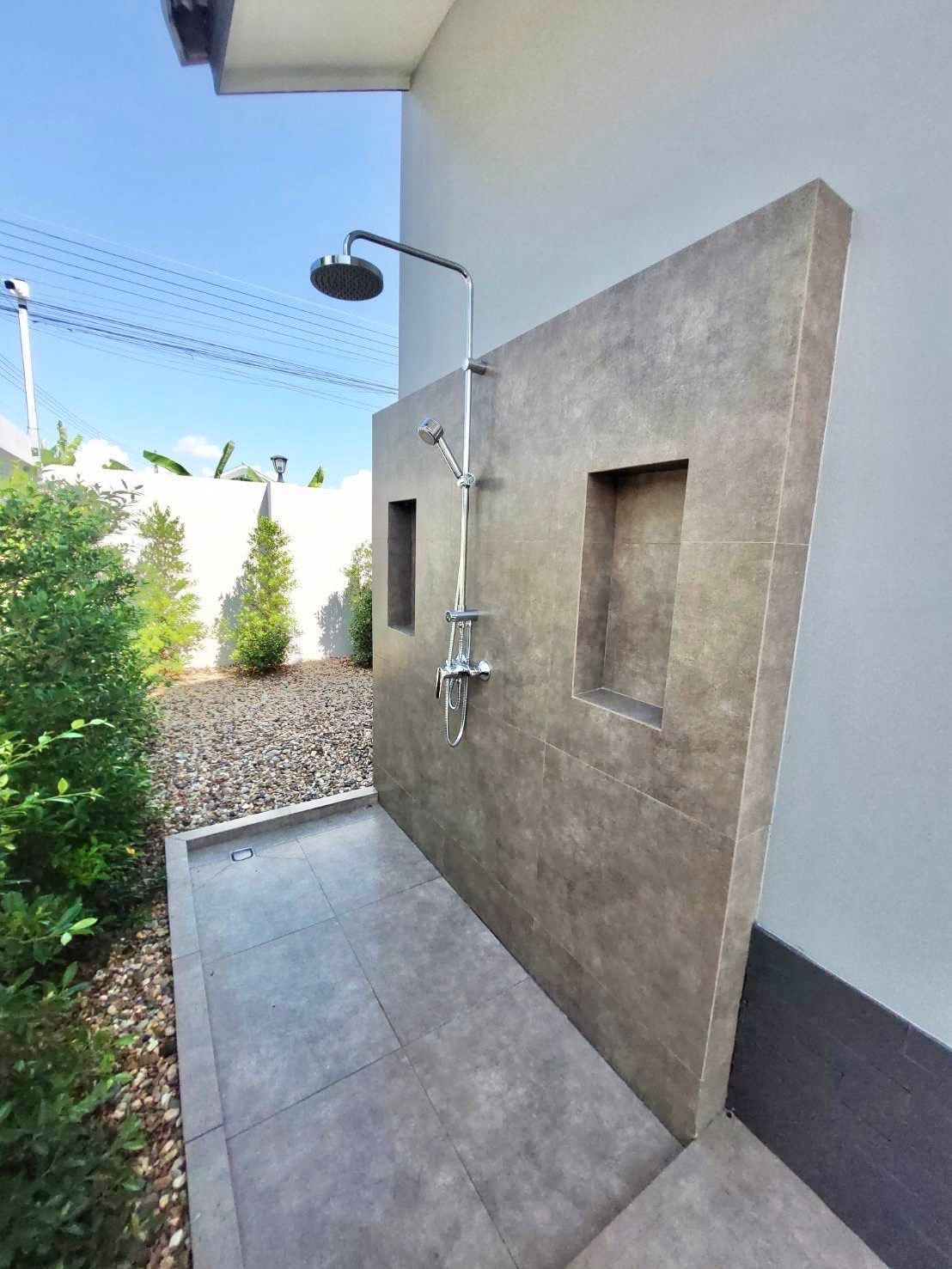 3 Bedroom House For Rent in Ton Pao, San Kamphaeng, Chiang Mai - Image 12