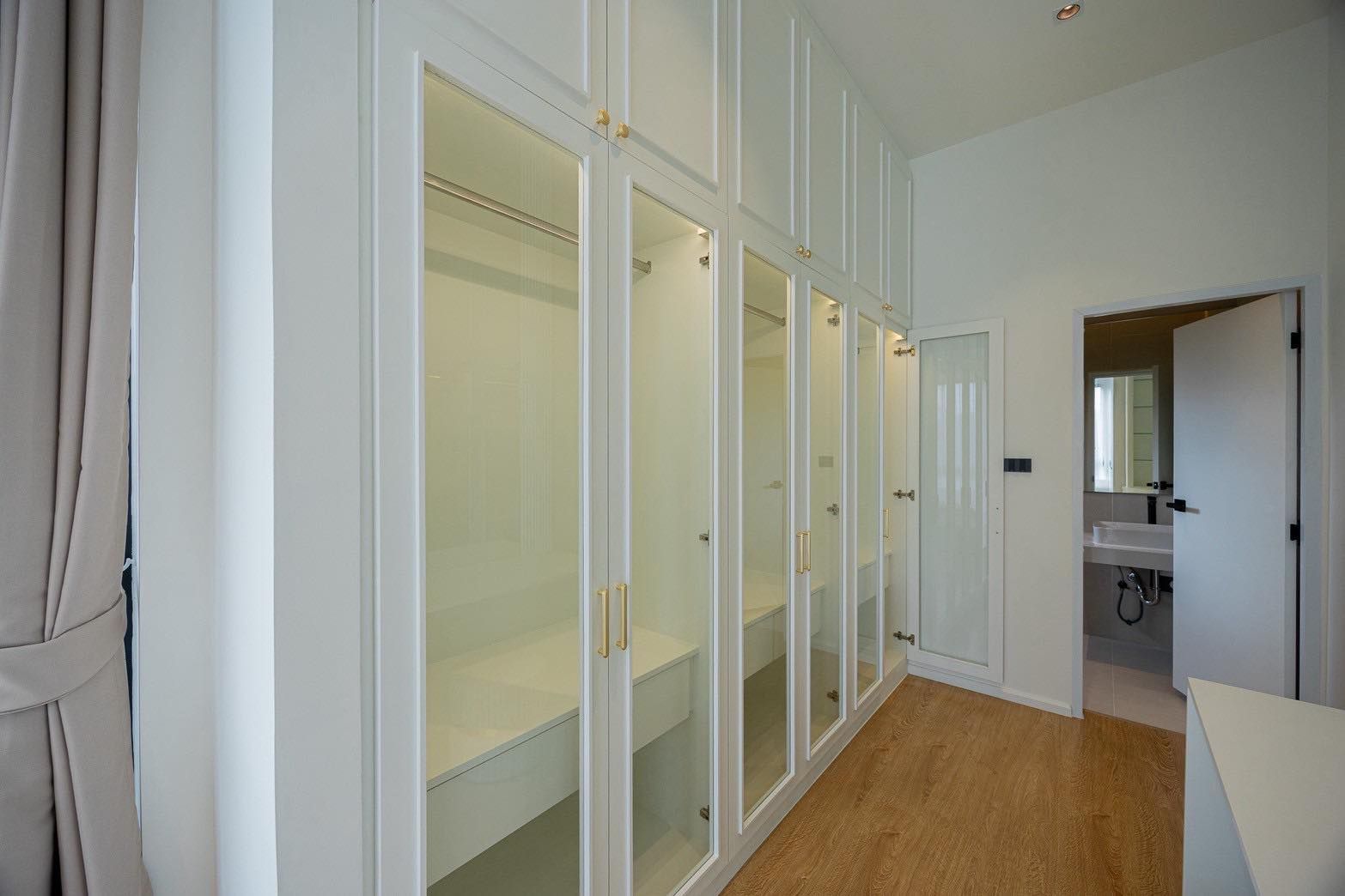 5 卧室 独立房屋 出租 在  - Image 24