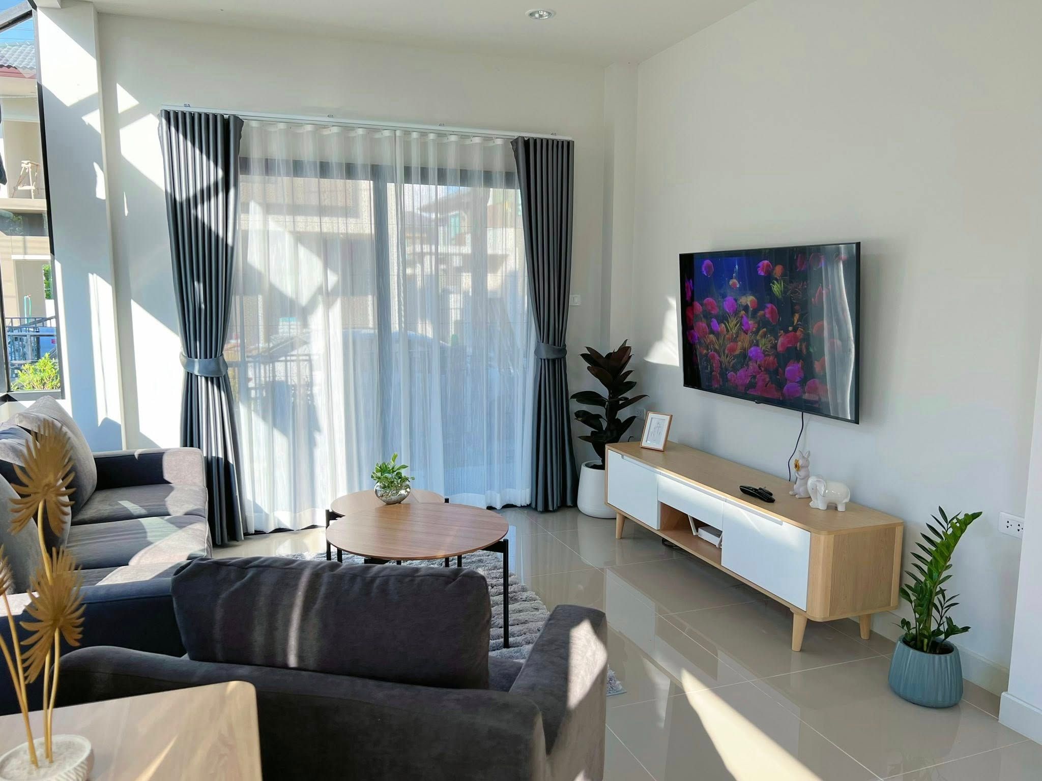 Ploenchit Collina - Image 5