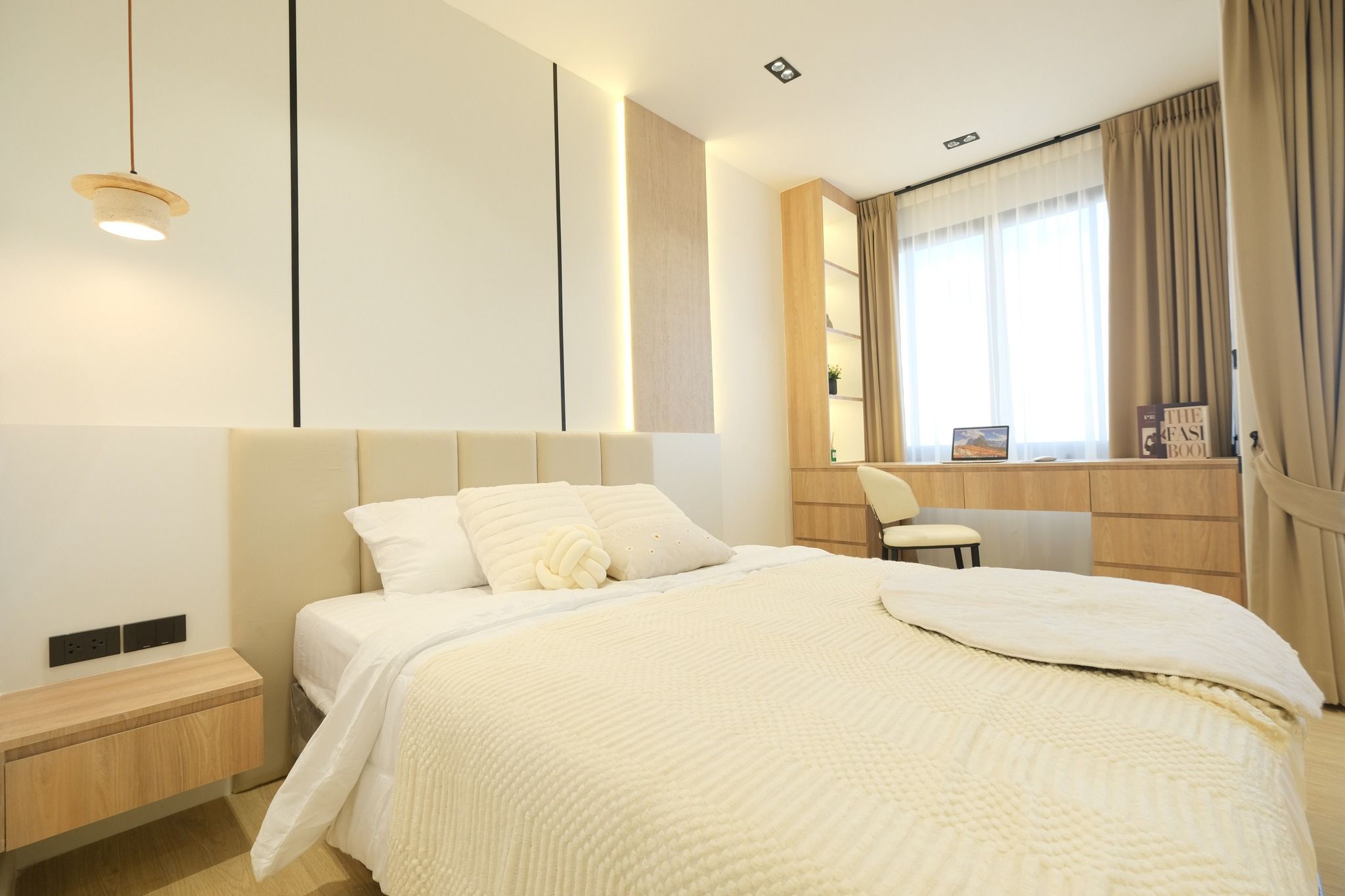 Hill Park 2 - Image 3