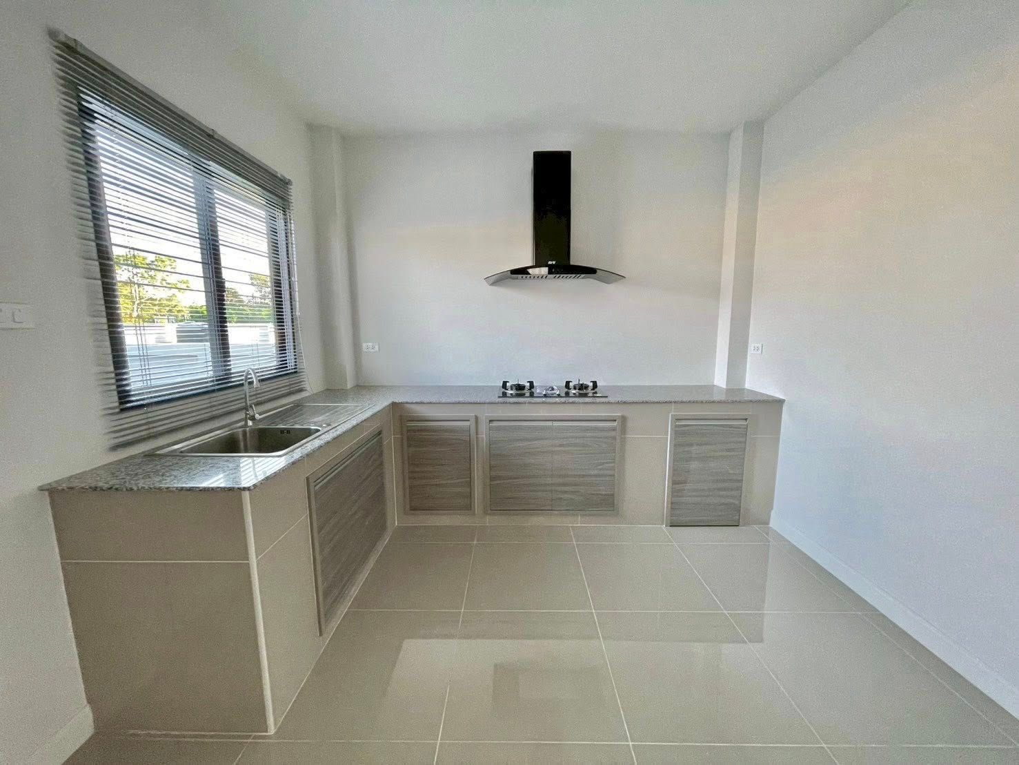 3 Bedroom House For Rent in Ton Pao, San Kamphaeng, Chiang Mai - Image 5