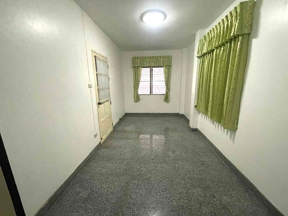 uploads/efe1bc97-da39-4732-9026-bc1cbf882b7a/f3677be1-9a2d-4148-bfd6-a1739e2f0538