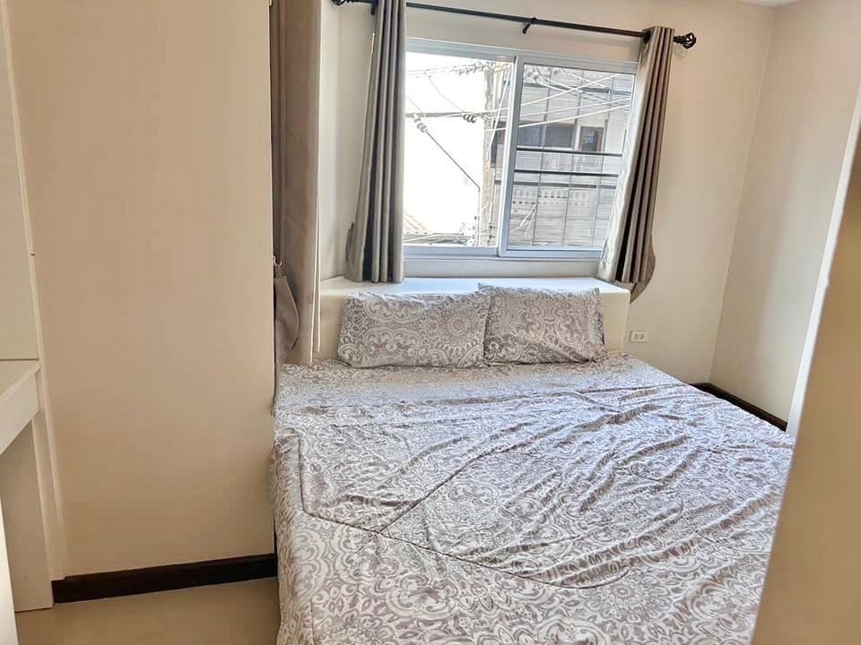 Hillside 2 Condo - Image 3