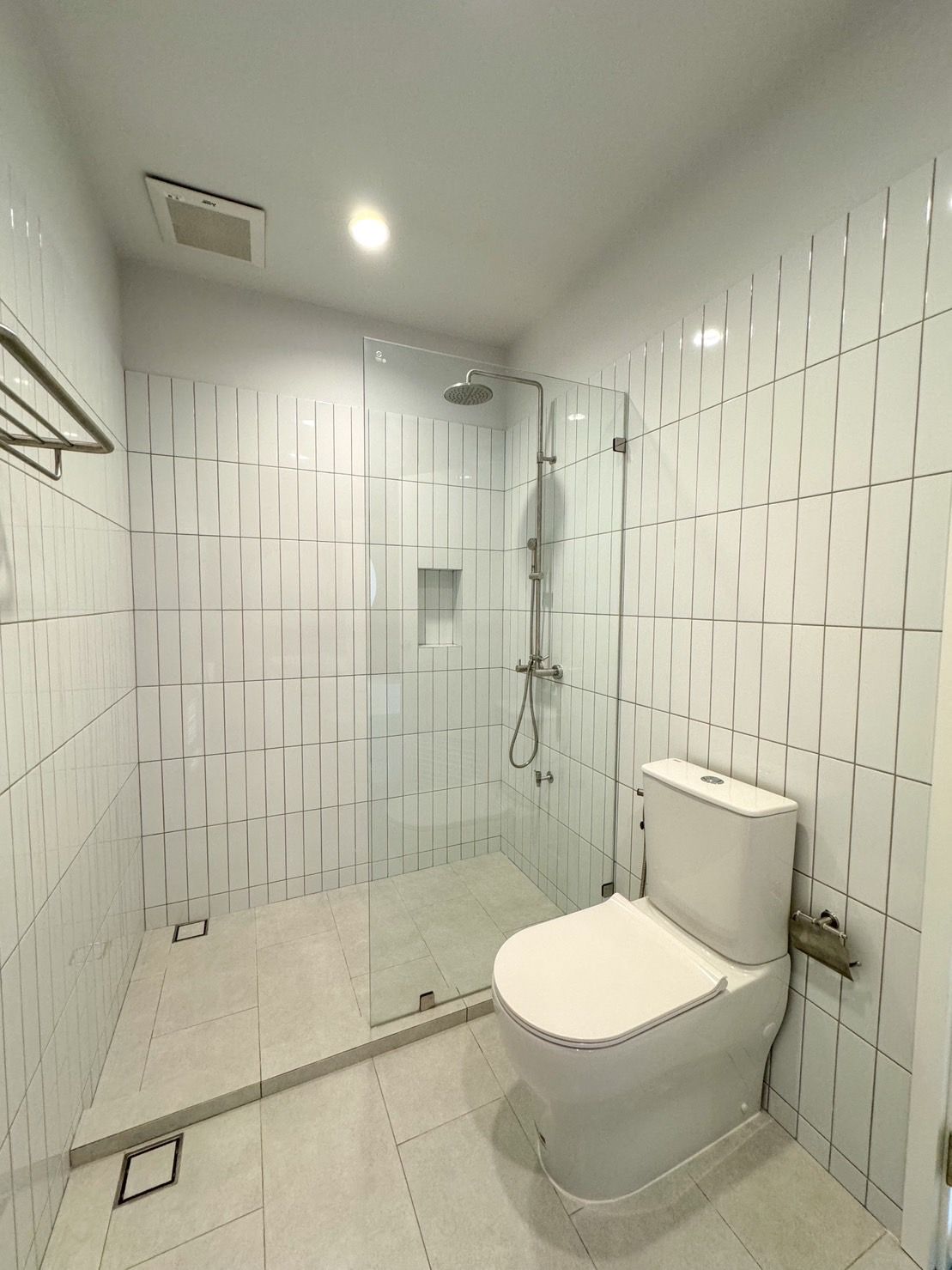 uploads/efe1bc97-da39-4732-9026-bc1cbf882b7a/f4aaecbc-46d5-4428-834c-2a5bab29908f