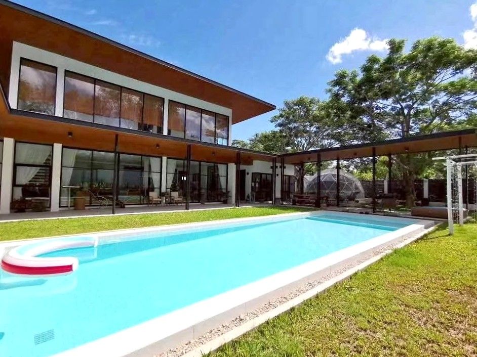 4 卧室 独立房屋 出租 在  - Image 2