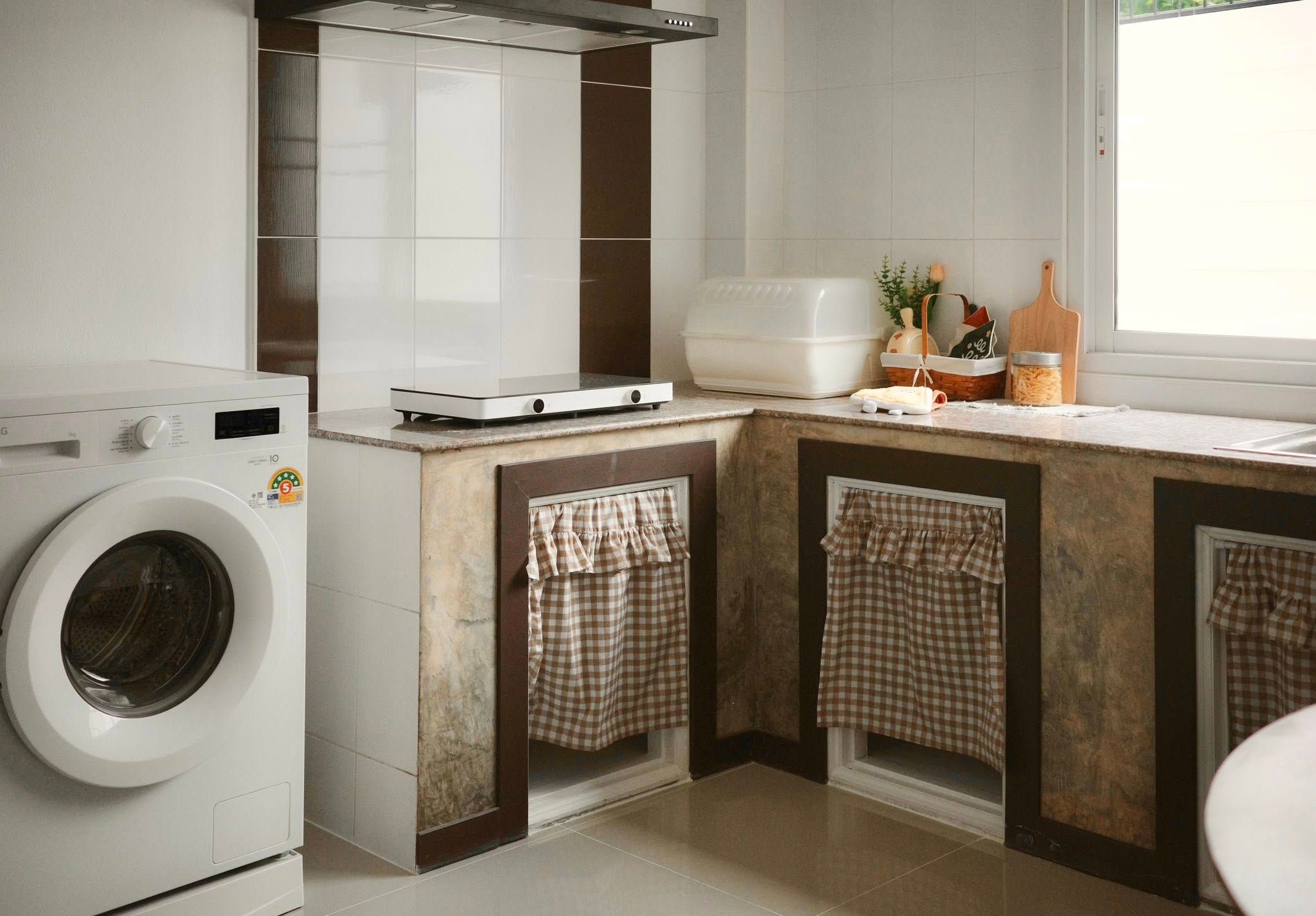 uploads/efe1bc97-da39-4732-9026-bc1cbf882b7a/f6ee231a-9e1c-4e81-911e-4bfb5f6a479c