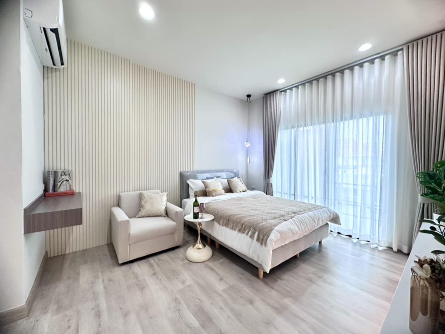 uploads/efe1bc97-da39-4732-9026-bc1cbf882b7a/f7497e26-3e33-4028-9b15-ca622c44d66f