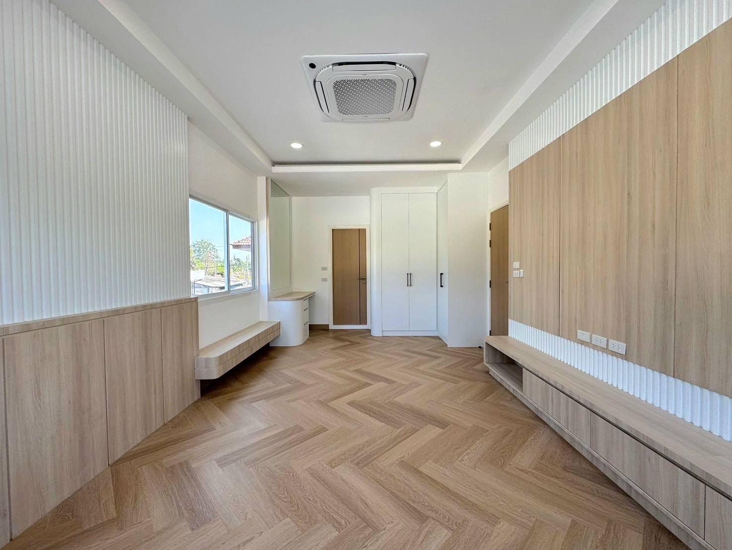 uploads/efe1bc97-da39-4732-9026-bc1cbf882b7a/f78d4450-a409-4dc4-bde8-2f328630a2f1