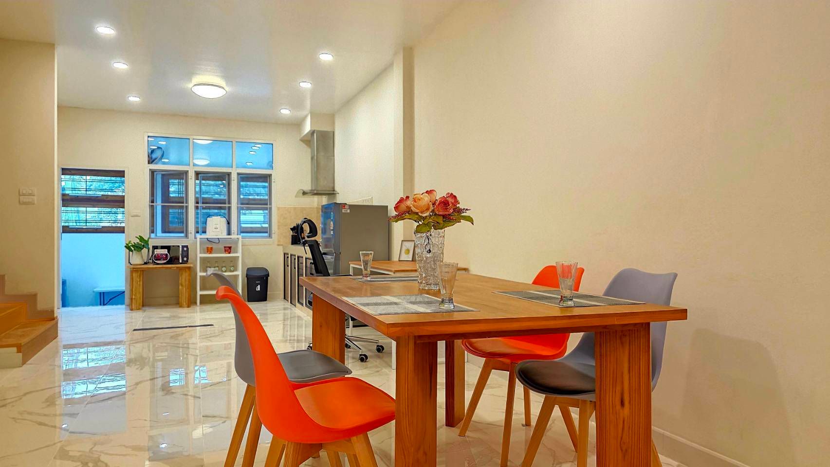 uploads/efe1bc97-da39-4732-9026-bc1cbf882b7a/f7caaab4-d37f-4b00-9bfe-a398a1efa03c