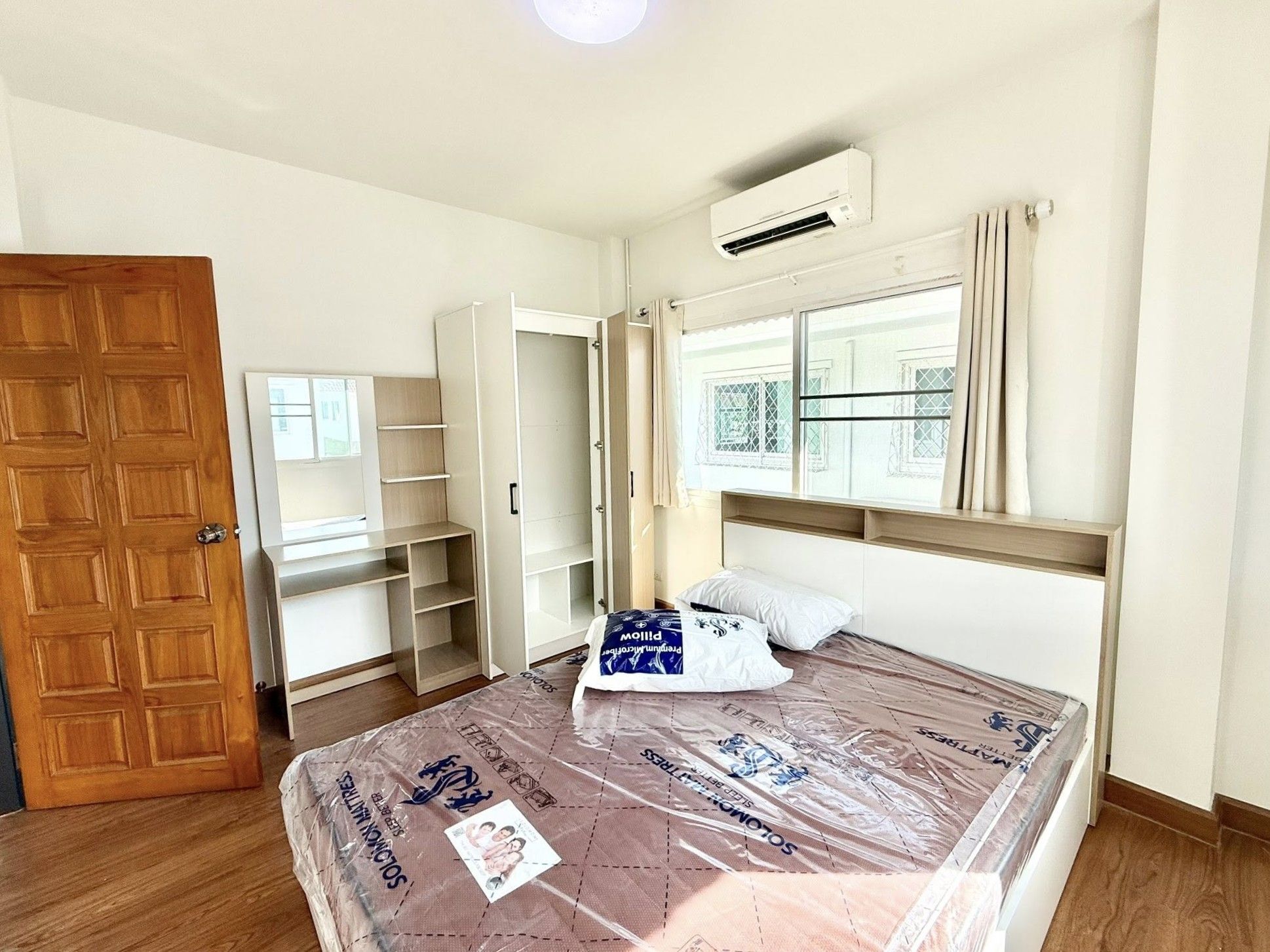 3 卧室 独立房屋 出租 在  - Image 10