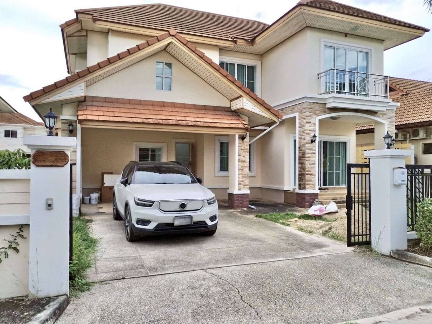 uploads/efe1bc97-da39-4732-9026-bc1cbf882b7a/fbdc05a7-1057-46ee-8ae5-9a2463ad9803