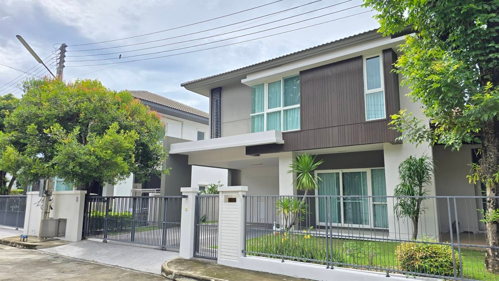 Siwalee San Kamphaeng - Image 1