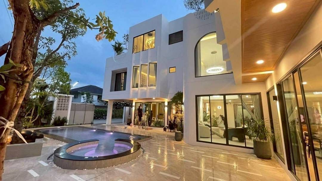 uploads/efe1bc97-da39-4732-9026-bc1cbf882b7a/fcf7e837-cf01-44b0-adfc-95a45b6b3633