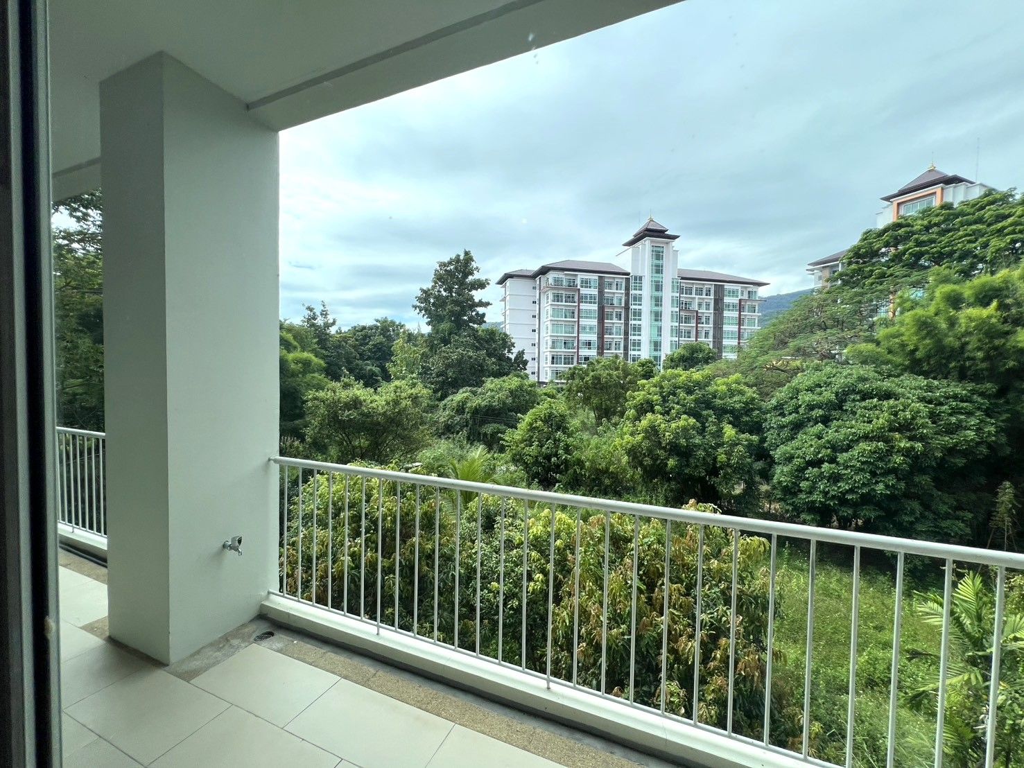 1 卧室 公寓 出售 在  - Image 3