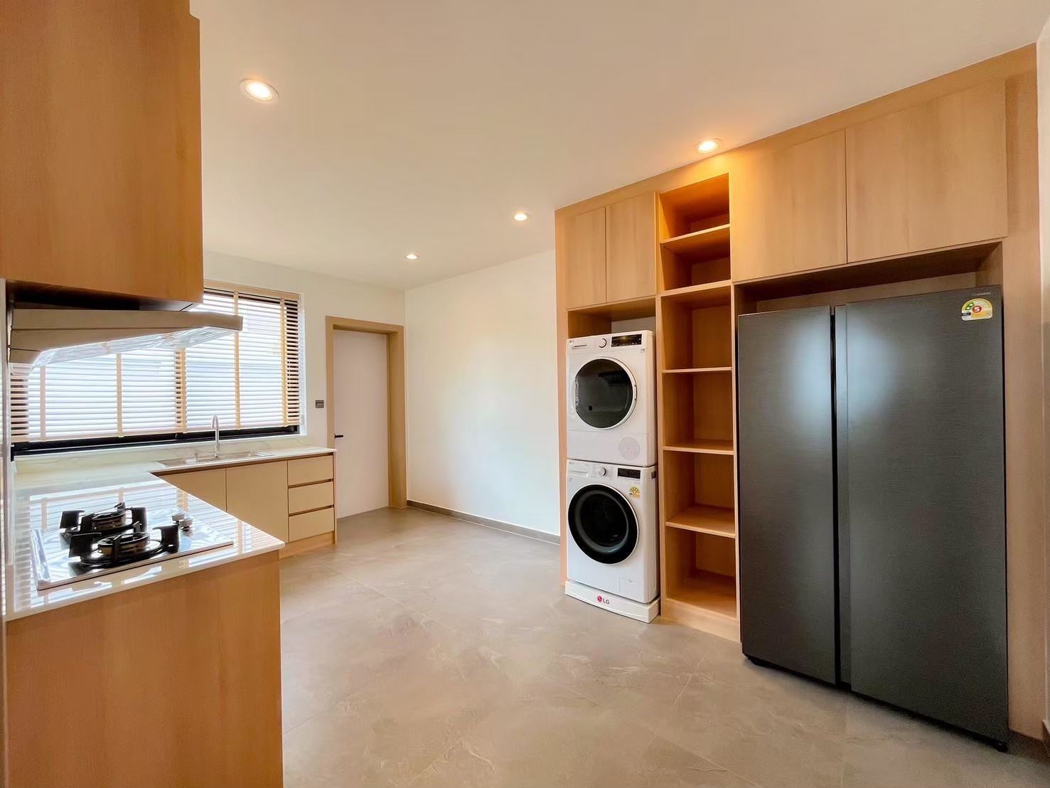 uploads/efe1bc97-da39-4732-9026-bc1cbf882b7a/ff089564-1e47-4c10-ab61-4a20911a0215