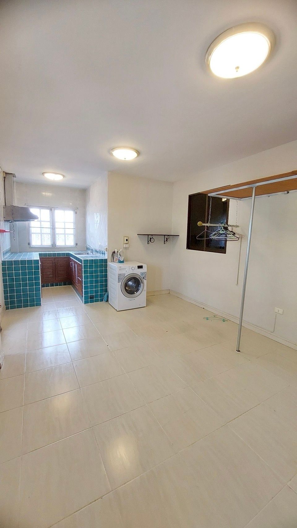 4 卧室 独立房屋 出租 在  - Image 7