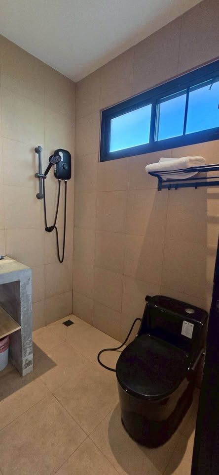 4 Bedroom House For Sale in Yang Noeng, Saraphi, Chiang Mai - Image 19