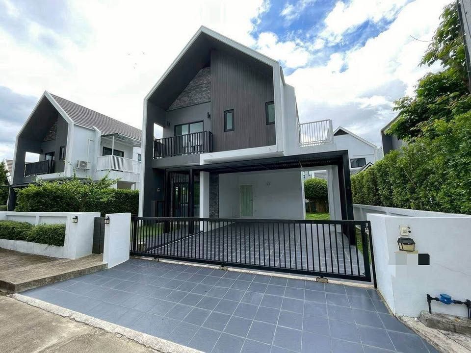 4 Bedroom House For Rent in Pa Phai, San Sai, Chiang Mai - Image 15